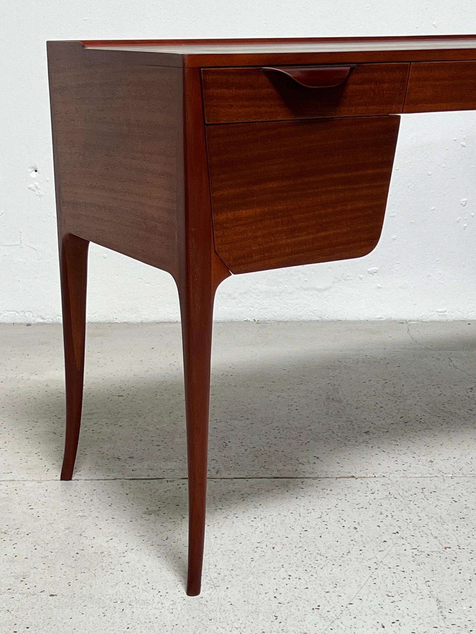 Edward Wormley for Dunbar Desk and Chair in Matching Leather 4
