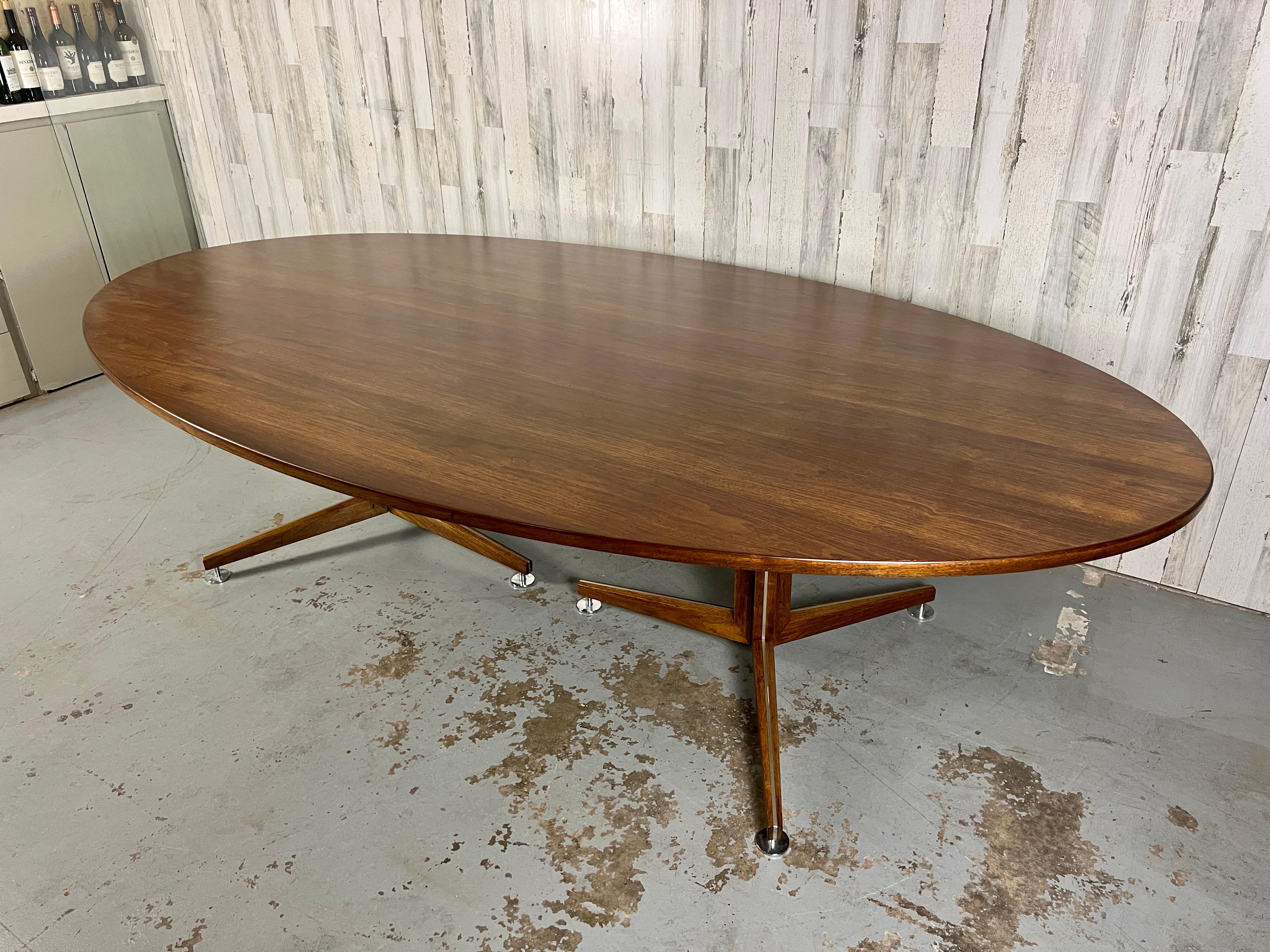 20th Century Edward Wormley for Dunbar Elliptical Conference / Dining Table For Sale