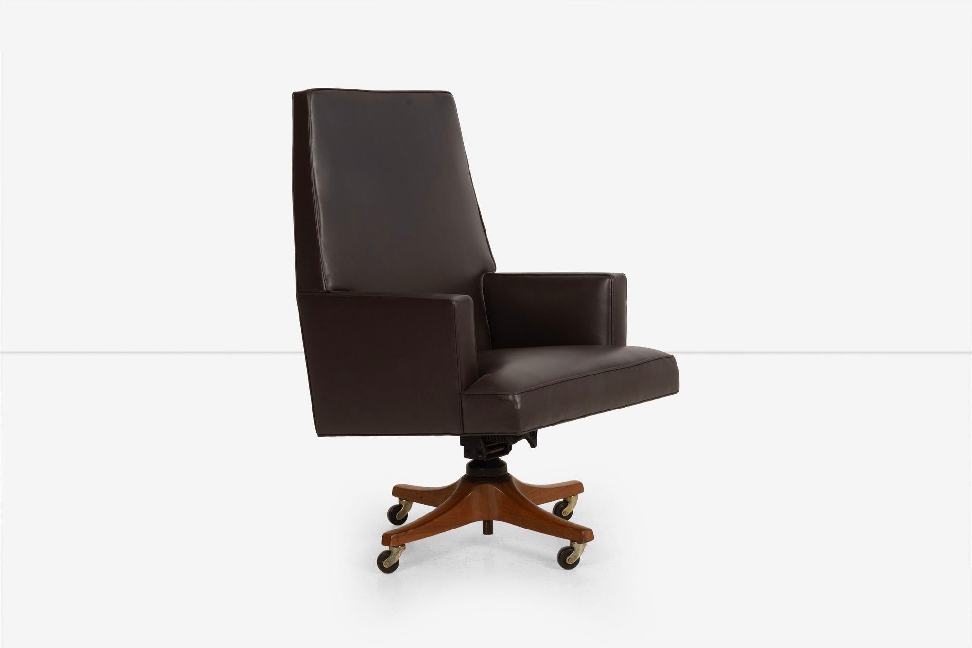 Americano Edward Wormley per Dunbar Executive Chair 1965 in vendita