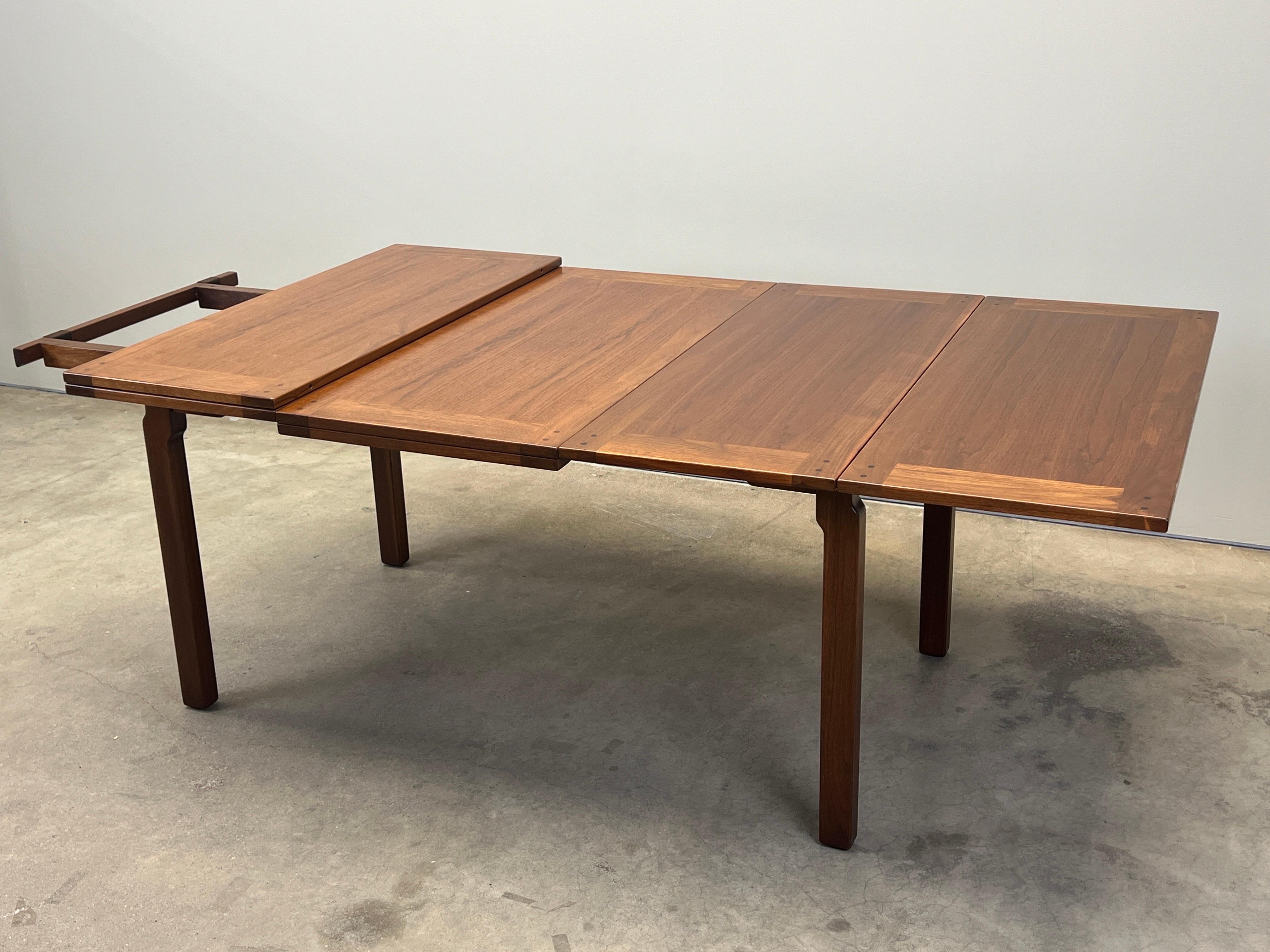 Table de salle à manger verte et verte extensible Edward Wormley pour Dunbar en vente 4