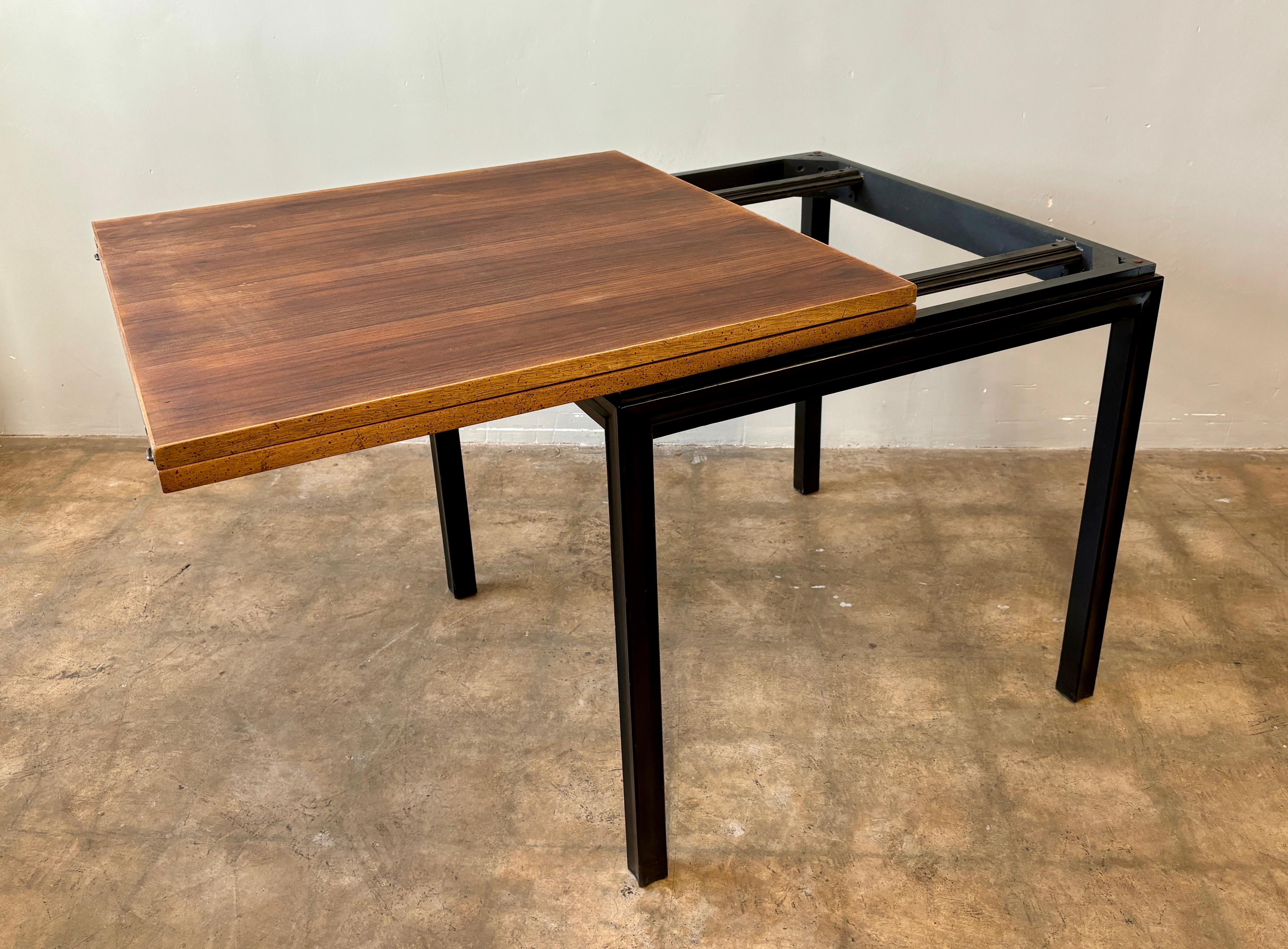 Mid-Century Modern Edward Wormley for Dunbar Expanding Table