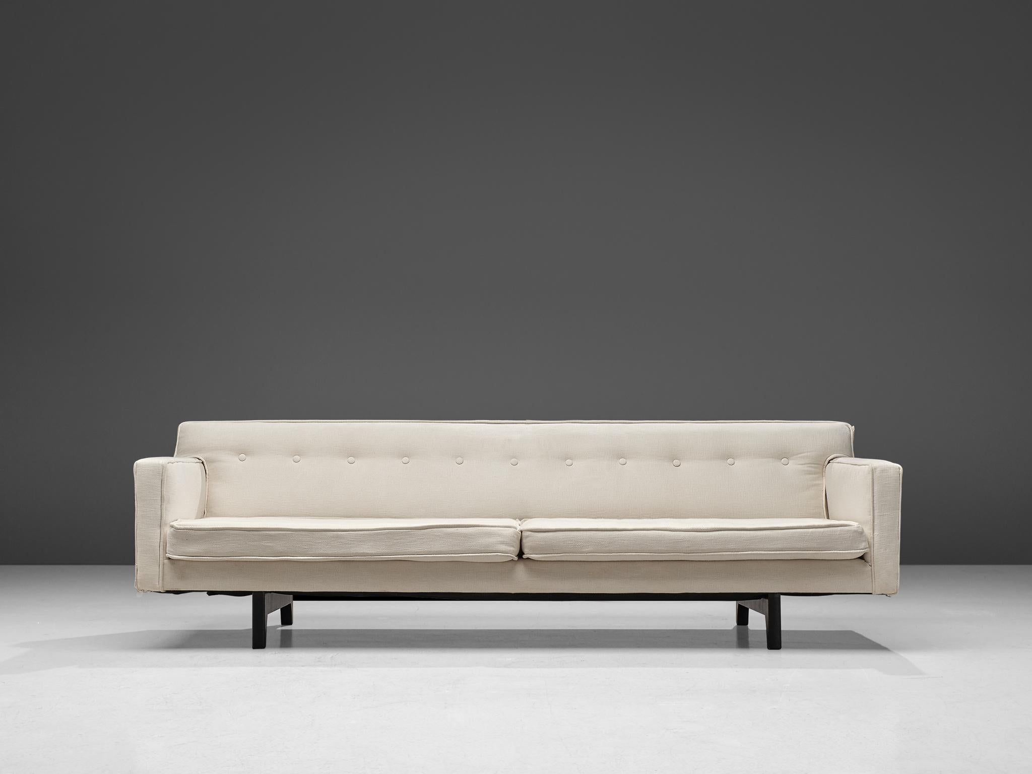 Edward Wormley für Dunbar Viersitzer-Sofa mit Off-White-Polsterung im Zustand „Gut“ in Waalwijk, NL
