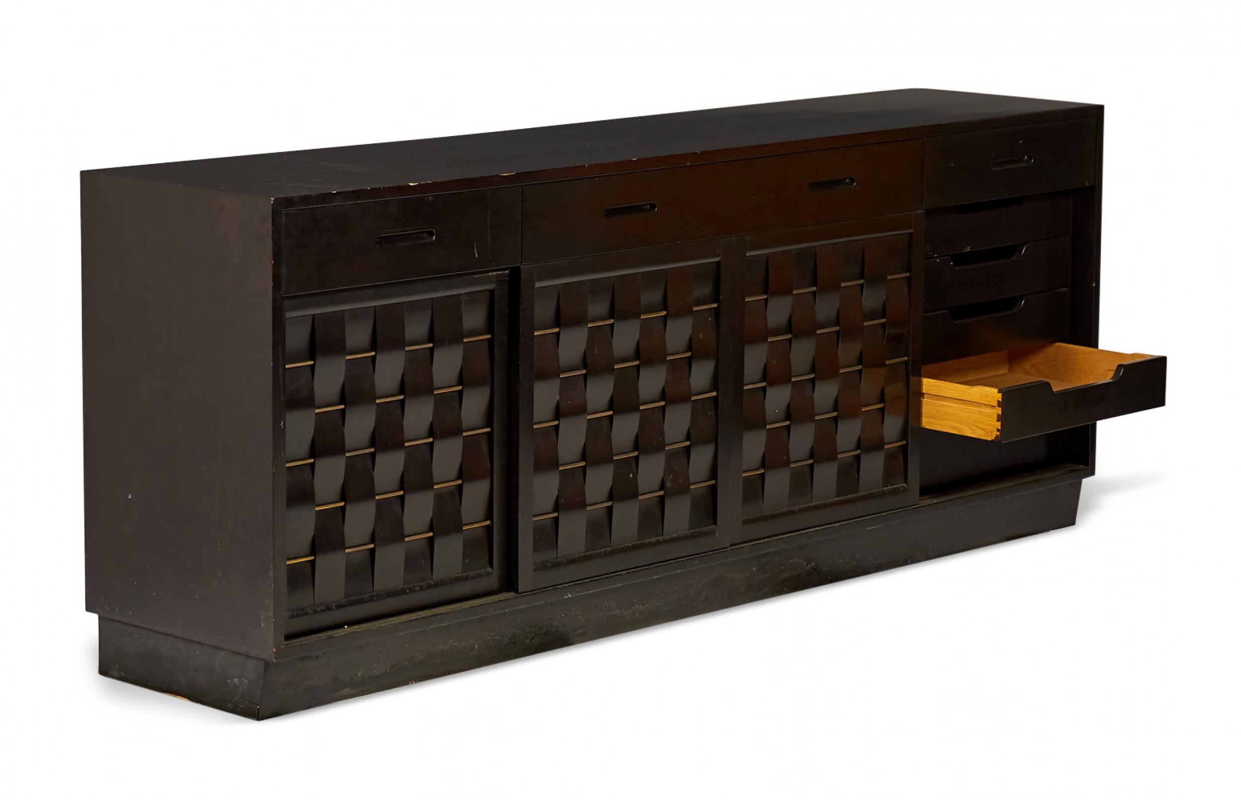Edward Wormley für Dunbar Furniture: Anrichte aus dunkelbraunem Mahagoni mit geflochtener Front im Angebot 7