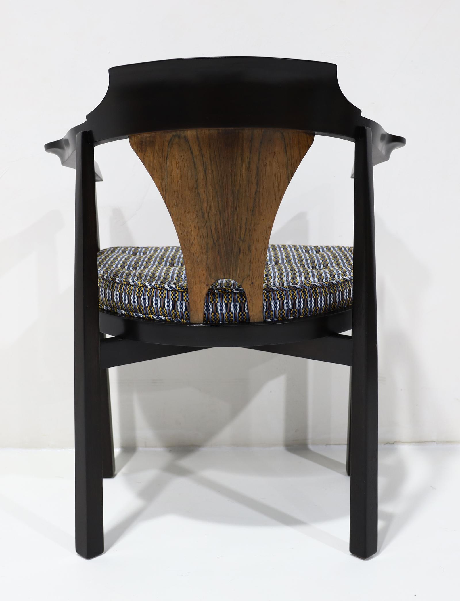Américain Edward Wormley for Dunbar Horseshoe Dining Chairs (Model 935) en vente