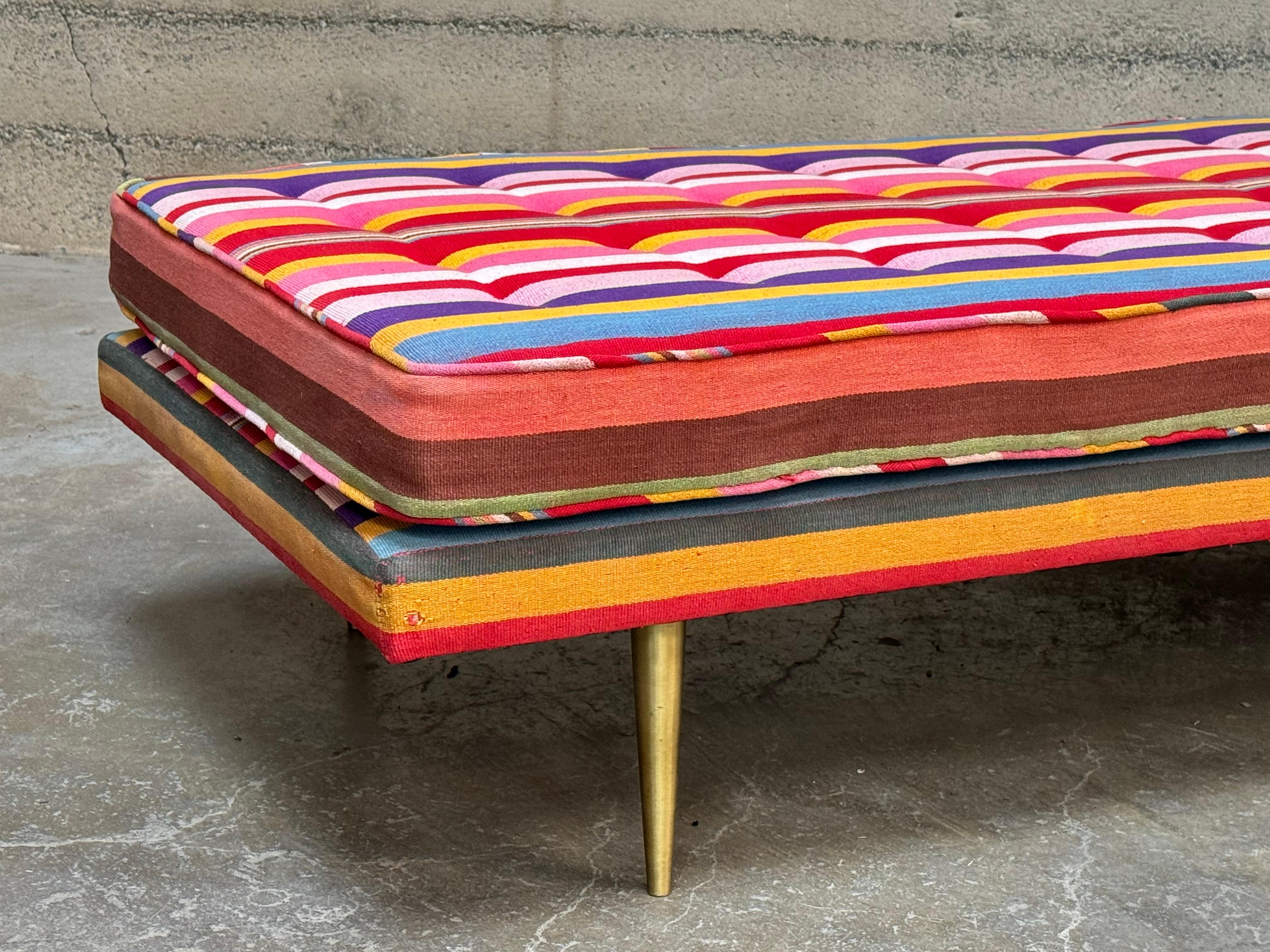 Edward Wormley  Méridienne Dunbar en tissu rayé vintage de style Alexander Girard 6