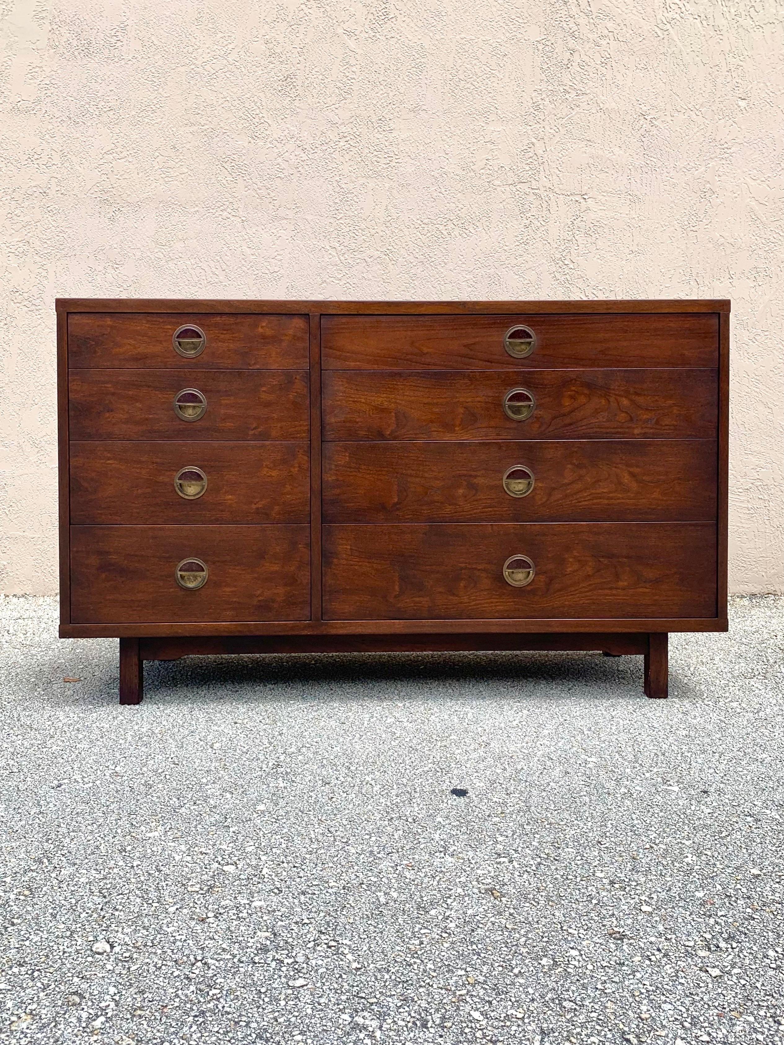 Edward Wormley for Dunbar Janus Collection Chest of Drawers, Model 5727 9