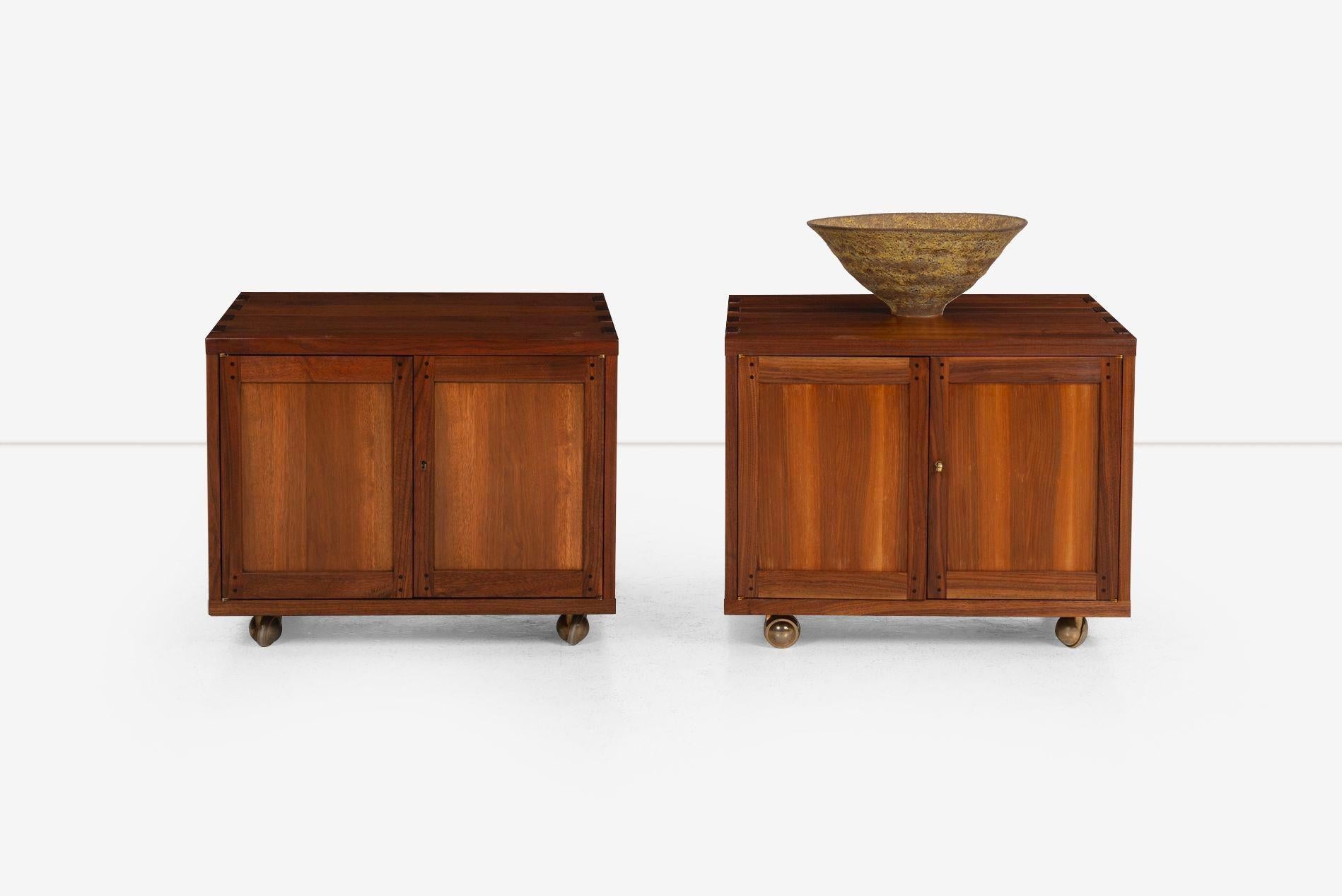 Mid-Century Modern Edward Wormley for Dunbar Janus Group, Pair of End Tables on Casters 1958 For Sale