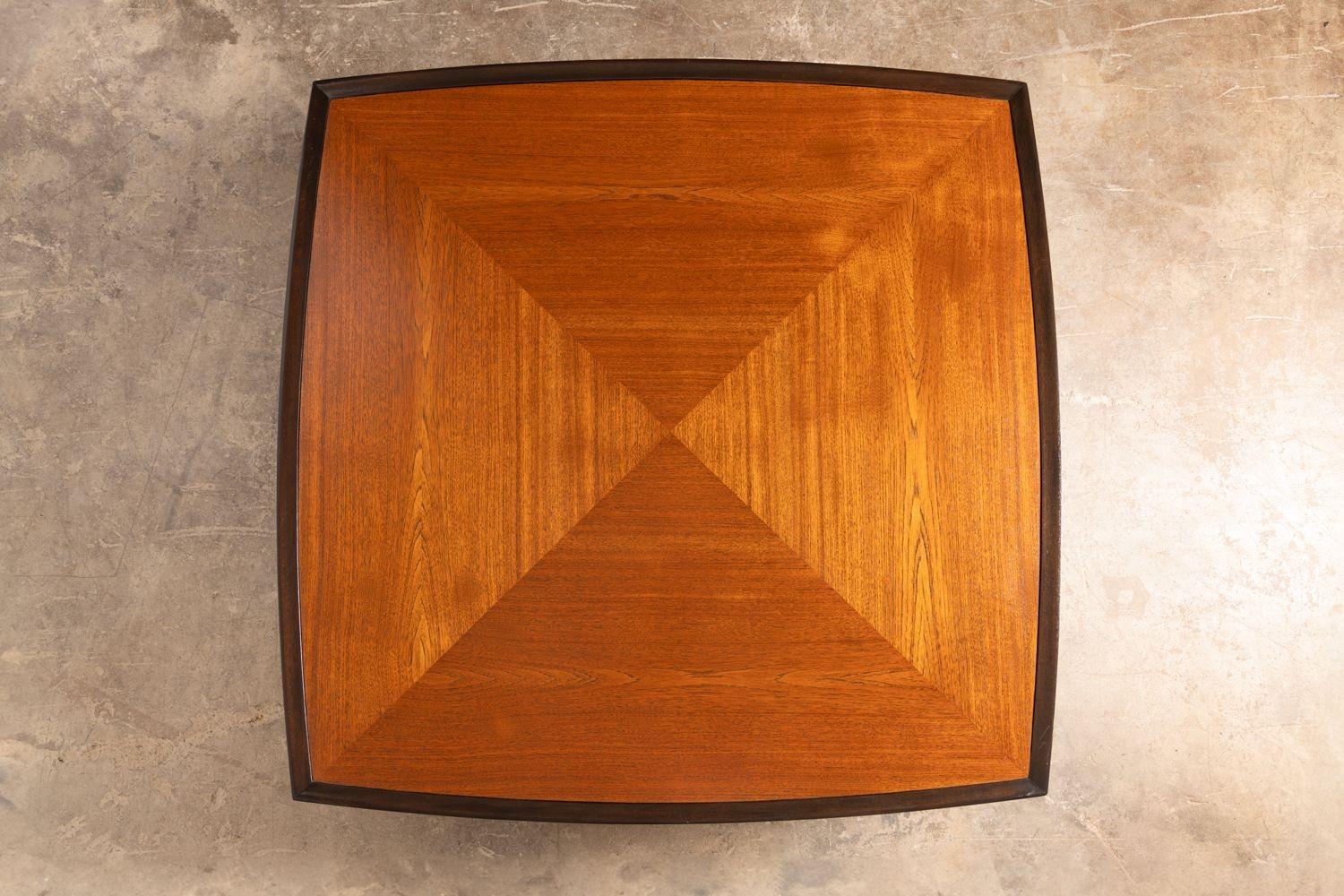 Edward Wormley for Dunbar Large Scale Square Coffee Table in Mahogany for Dunbar In Good Condition For Sale In Dallas, TX
