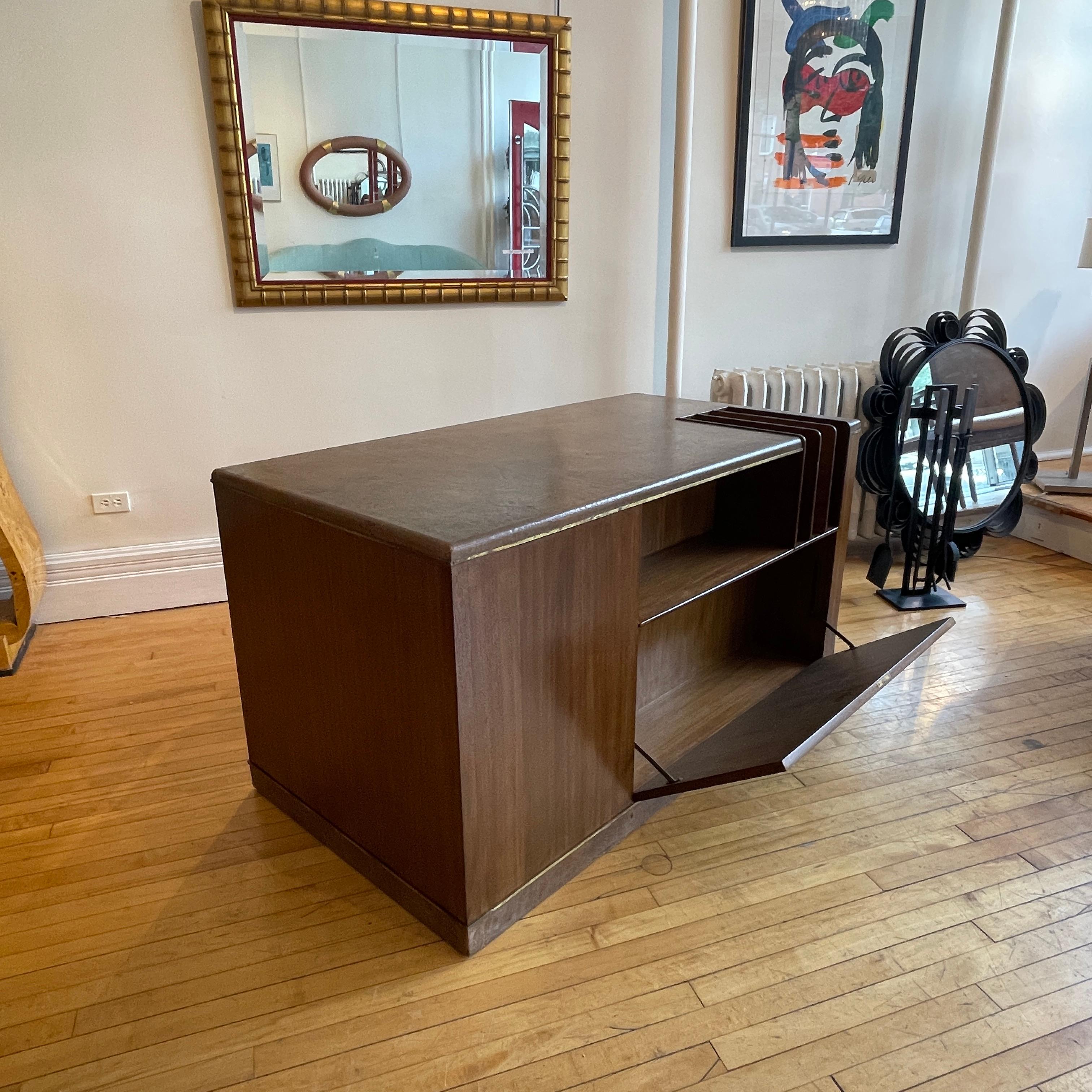 Edward Wormley for Dunbar Leather Desk W. Convertible Credenza & Hidden Storage 9