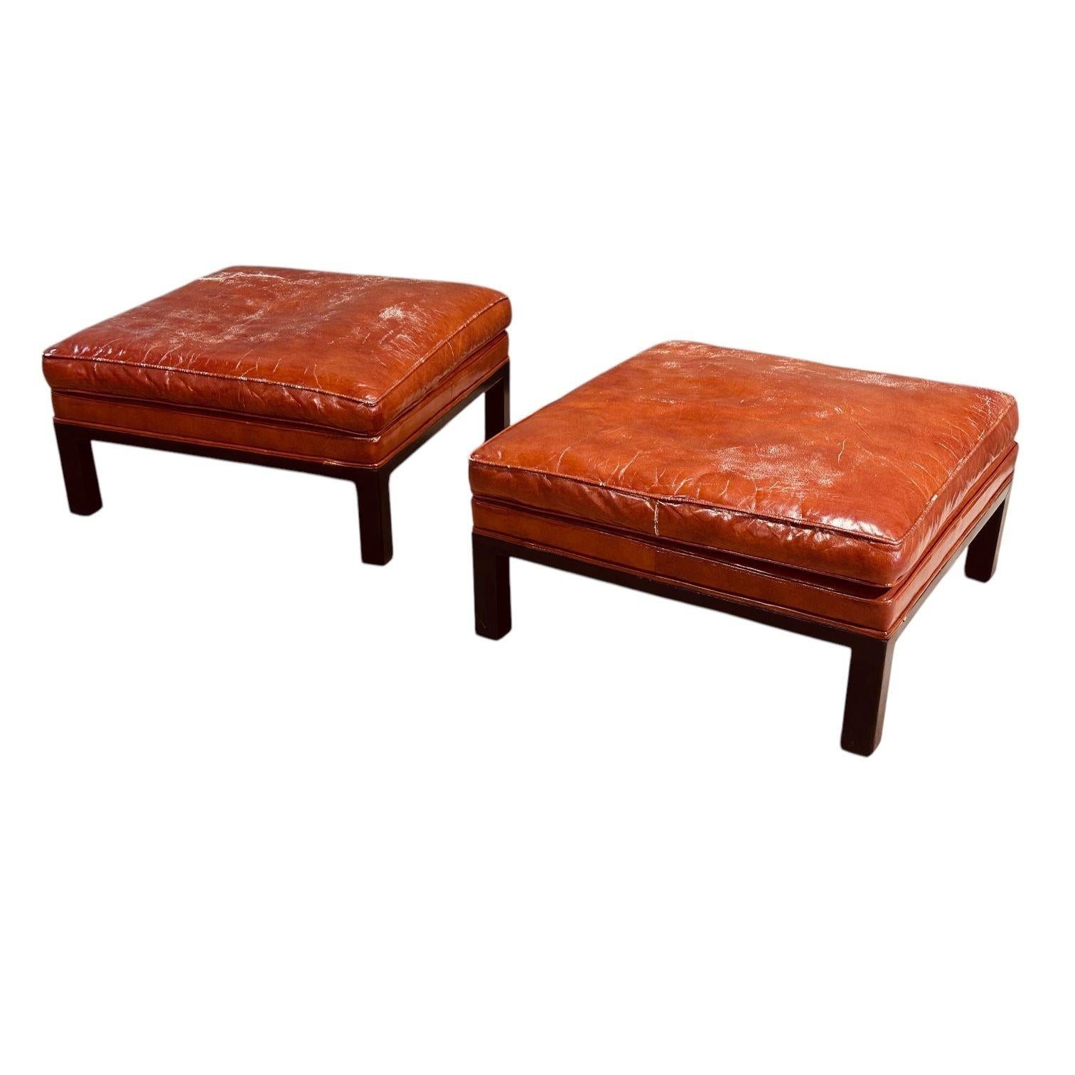 Edward Wormley für Dunbar, Leder-Ottomanen, 1960 (Moderne der Mitte des Jahrhunderts) im Angebot