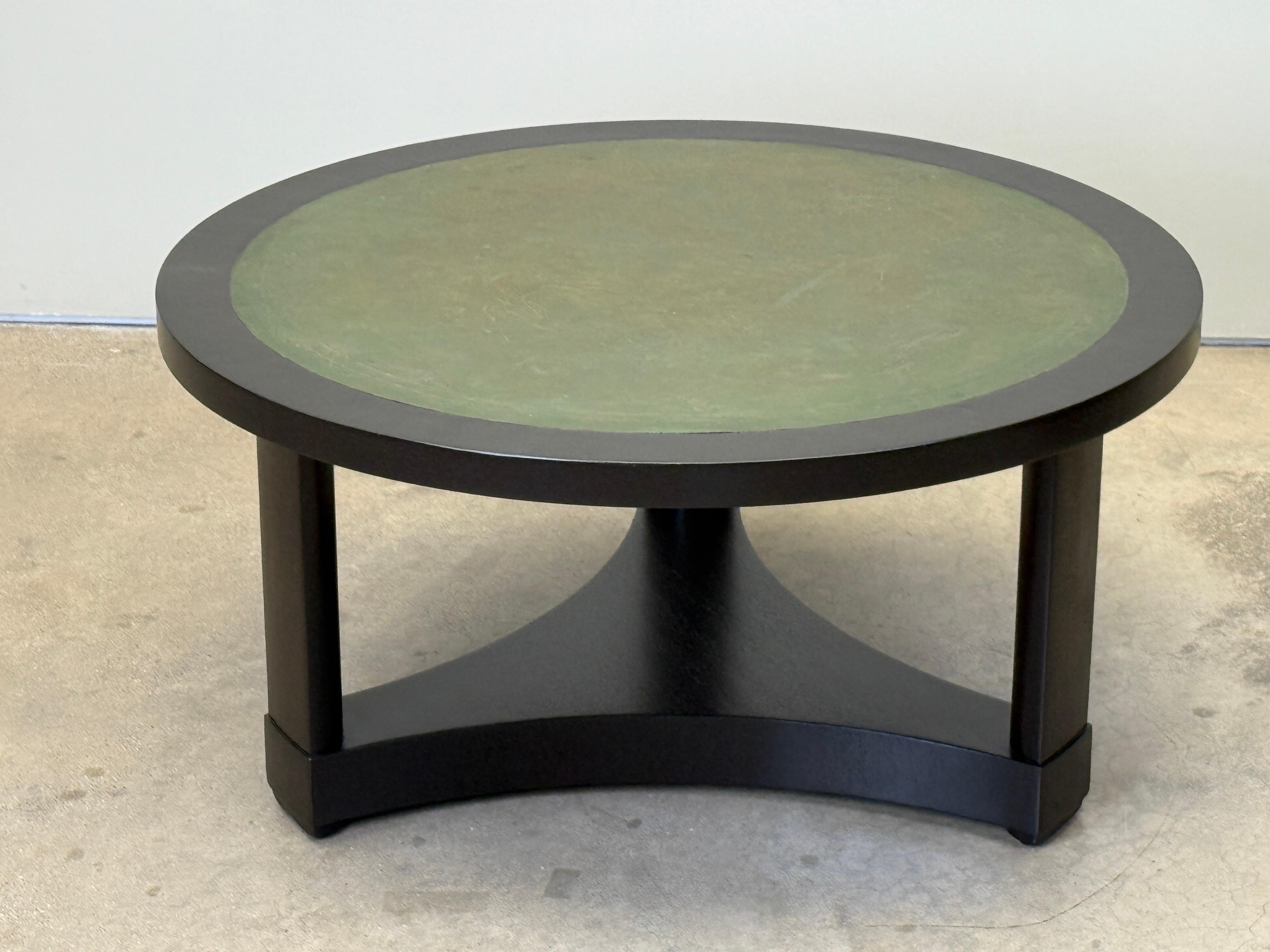 Mesa baja con tapa de cuero Edward Wormley para Dunbar en venta 11