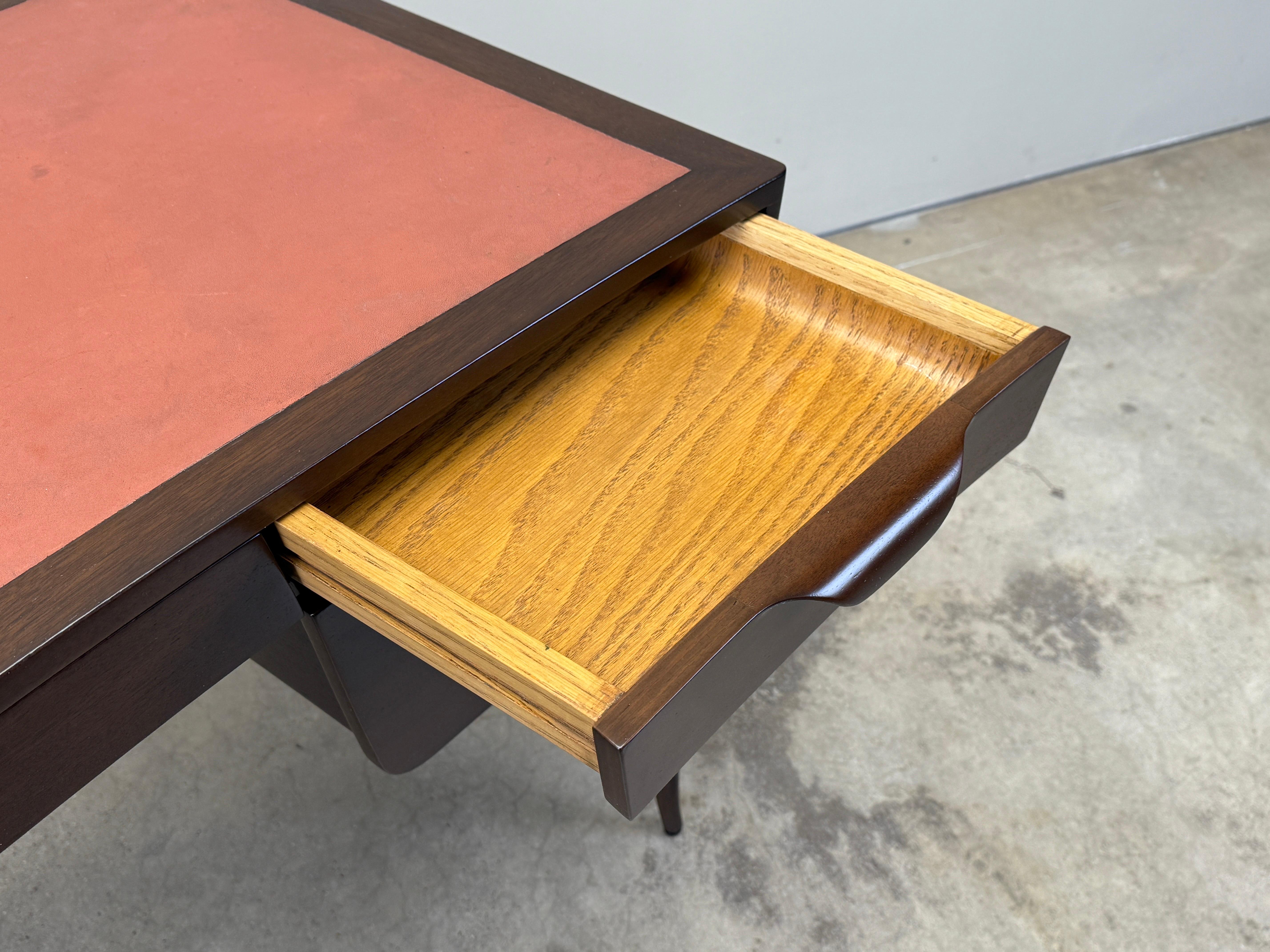 Edward Wormley for Dunbar Leather Top Desk im Angebot 9