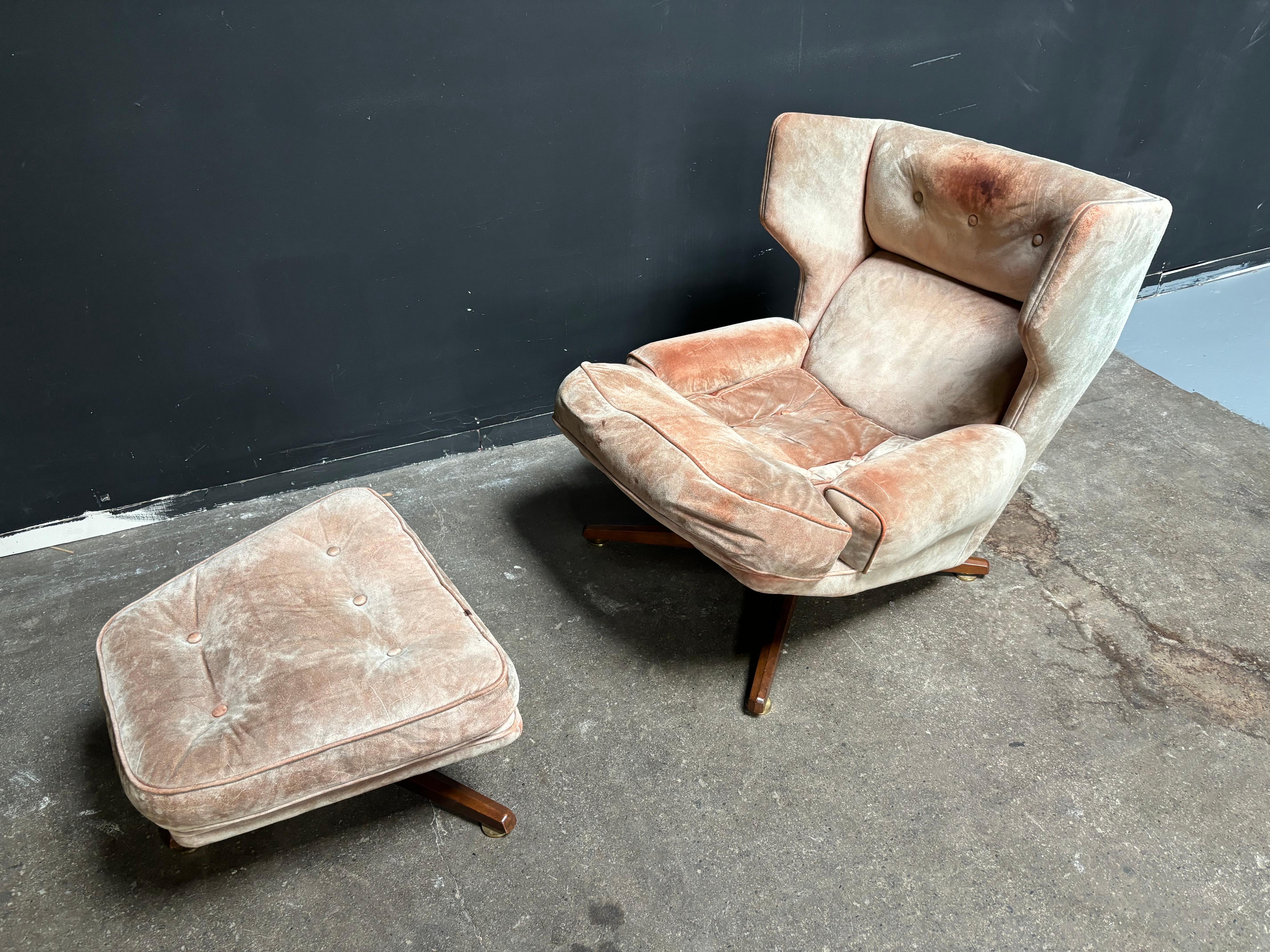 Americano Edward Wormley per Dunbar Lounge Chair e ottomana modello 6142 in vendita