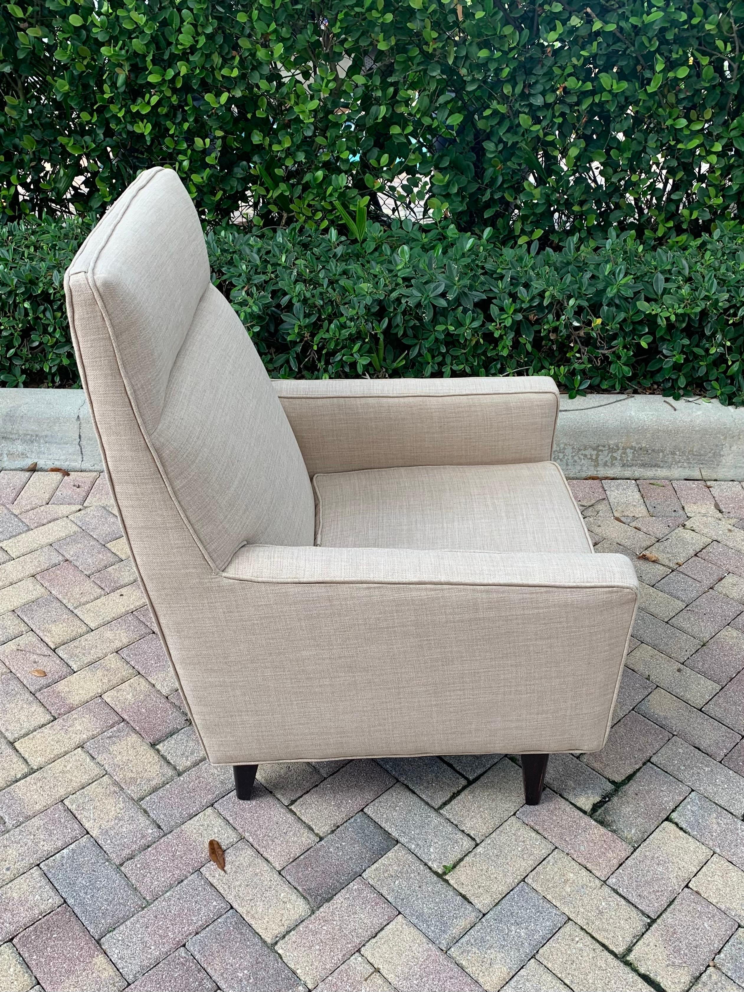 Mid-Century Modern Edward Wormley for Dunbar Lounge Chair For Sale