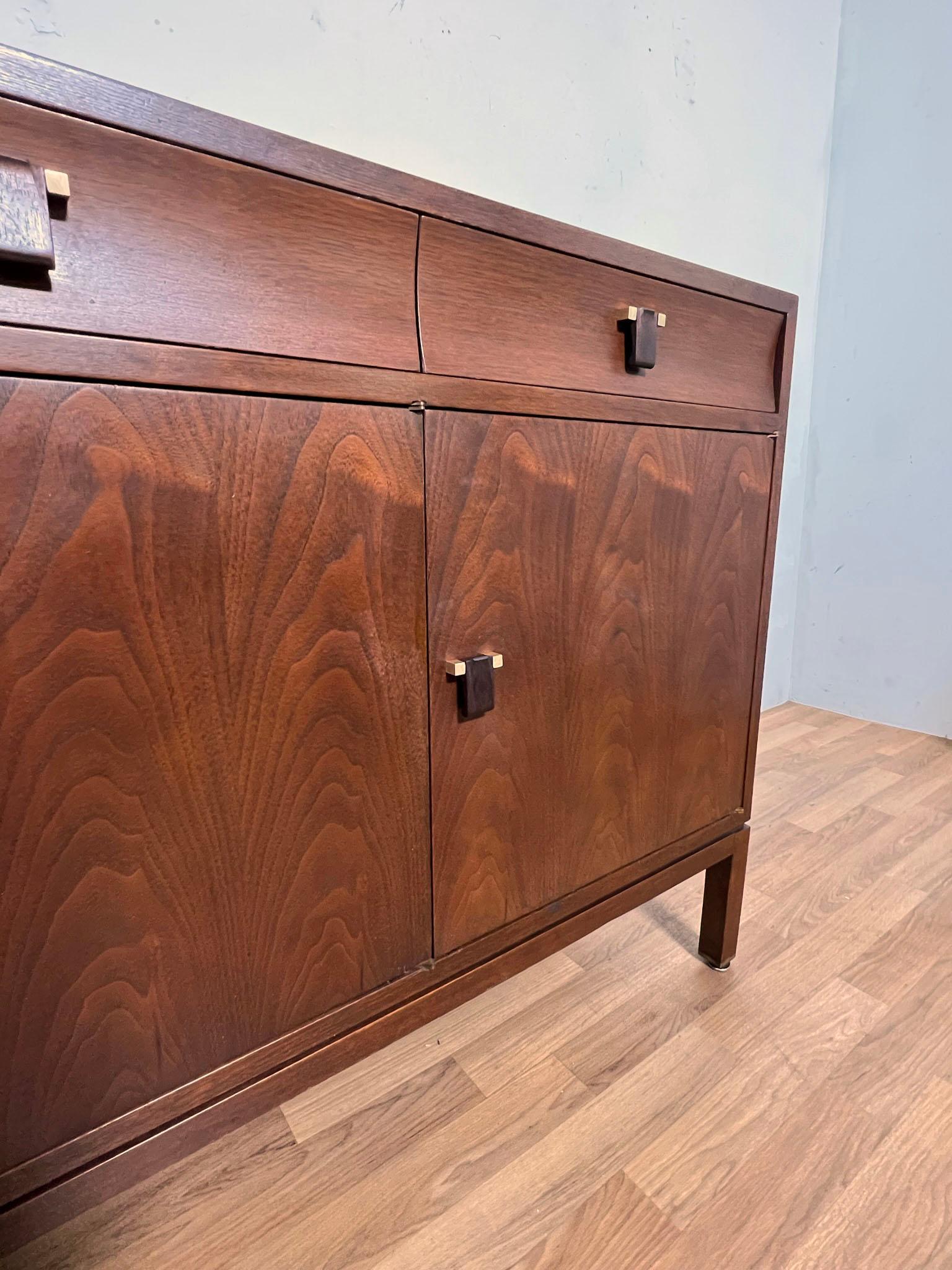 Mid-Century Modern Edward Wormley for Dunbar Mahogany Credenza with Rosewood Pulls, circa 1950s