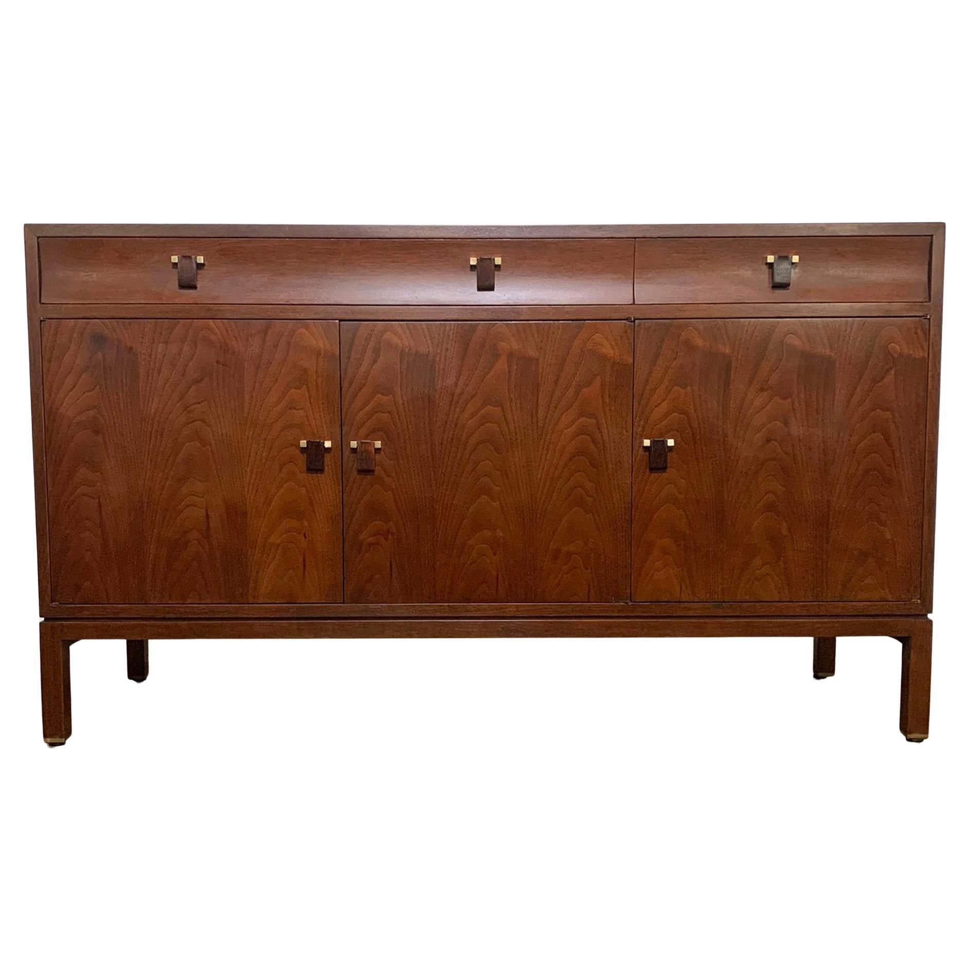 Edward Wormley for Dunbar Mahogany Credenza with Rosewood Pulls, circa 1950s For Sale