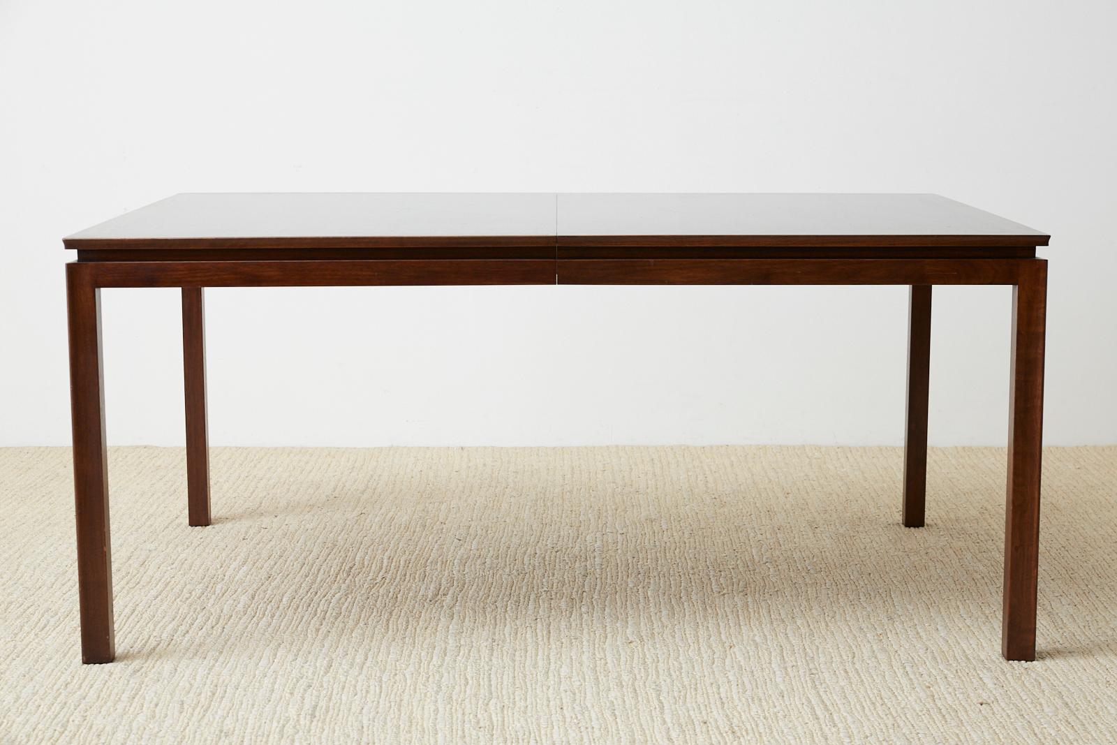 Edward Wormley for Dunbar Mahogany Dining Table In Good Condition In Rio Vista, CA