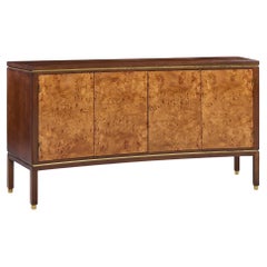 Edward Wormley per Dunbar MCM Credenza a fronte curva in legno di boro, mogano e ottone