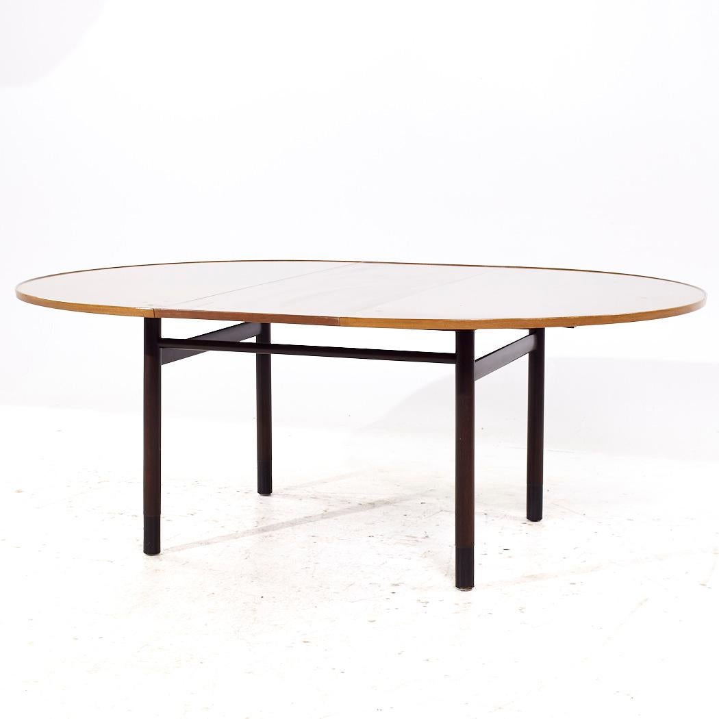 Edward Wormley for Dunbar MCM Mahogany Expanding Dining Table with 1 Leaf For Sale 3