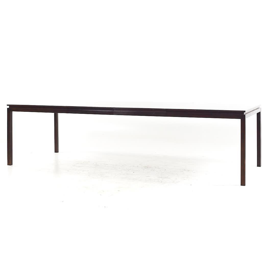 Edward Wormley for Dunbar MCM Rosewood and Ebonized Oak Expanding Dining Table For Sale 5