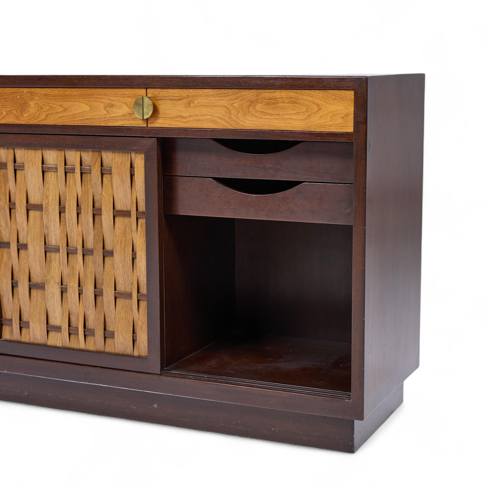 Credenza de palisandro y caoba Edward Wormley para Dunbar Mid Century Basketweave en venta 6
