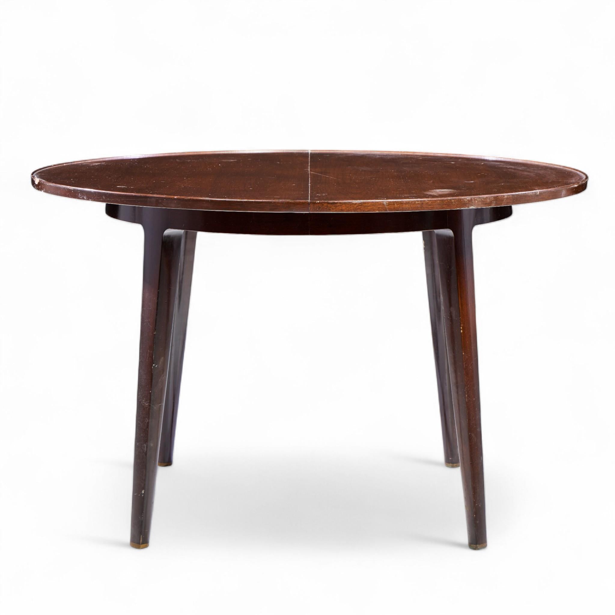 Legno Edward Wormley for Dunbar Mid Century Expanding Dining Table with 2 Leaves in vendita