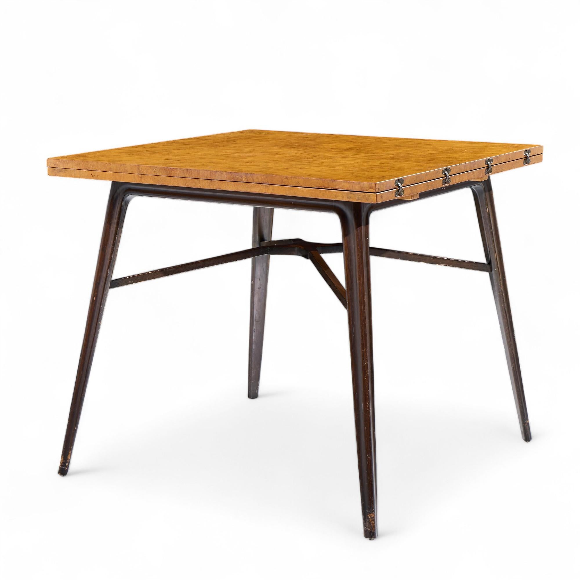 Mid-Century Modern Edward Wormley pour Dunbar Table à abattant en acajou et bois de bourgogne du milieu du siècle dernier en vente