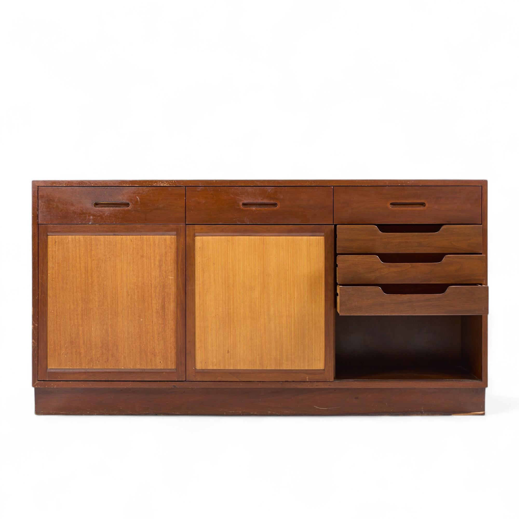 Credenza de caoba de mediados de siglo Edward Wormley para Dunbar en venta 1