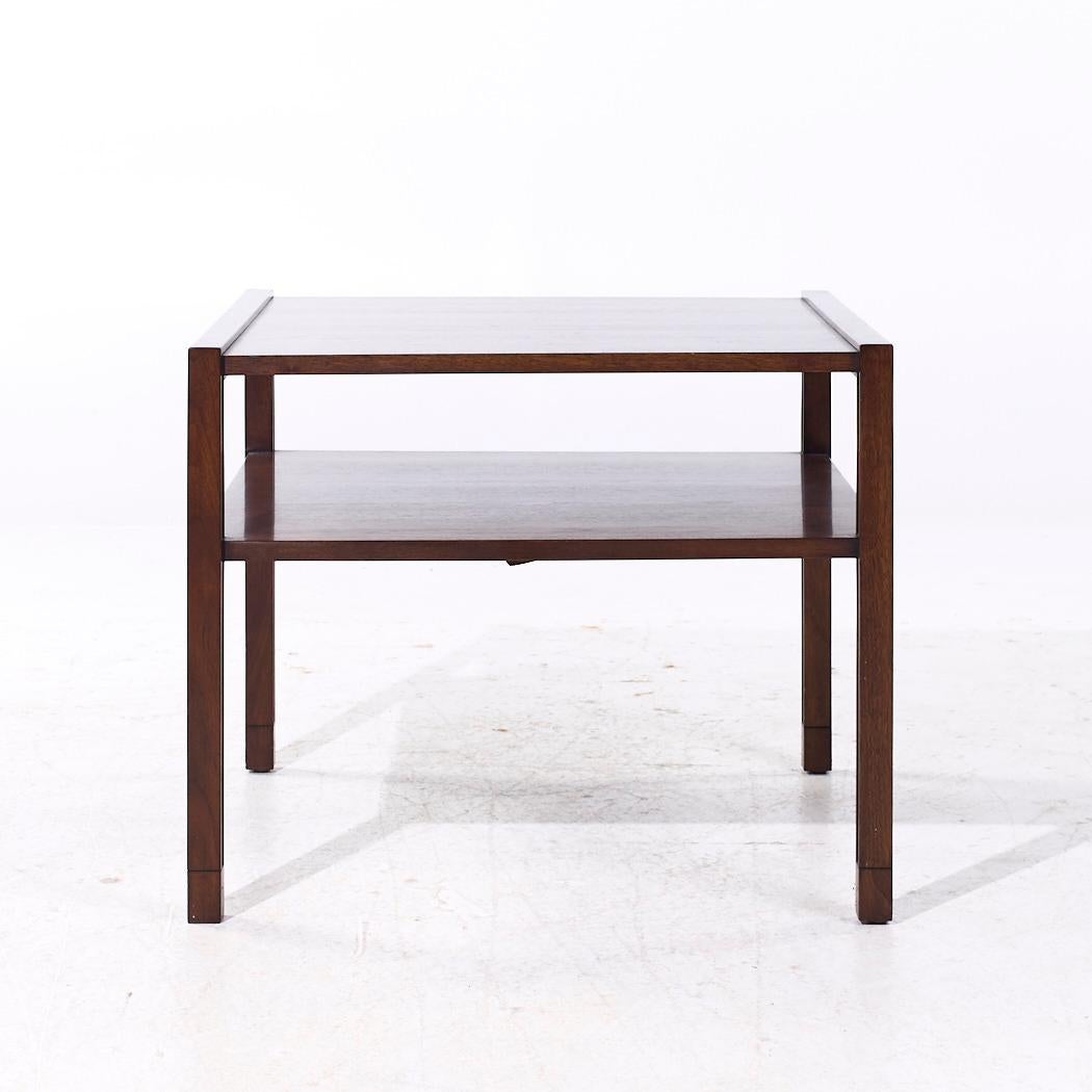 Acajou Edward Wormley pour Dunbar Tables d'appoint en acajou du milieu du siècle - Paire en vente