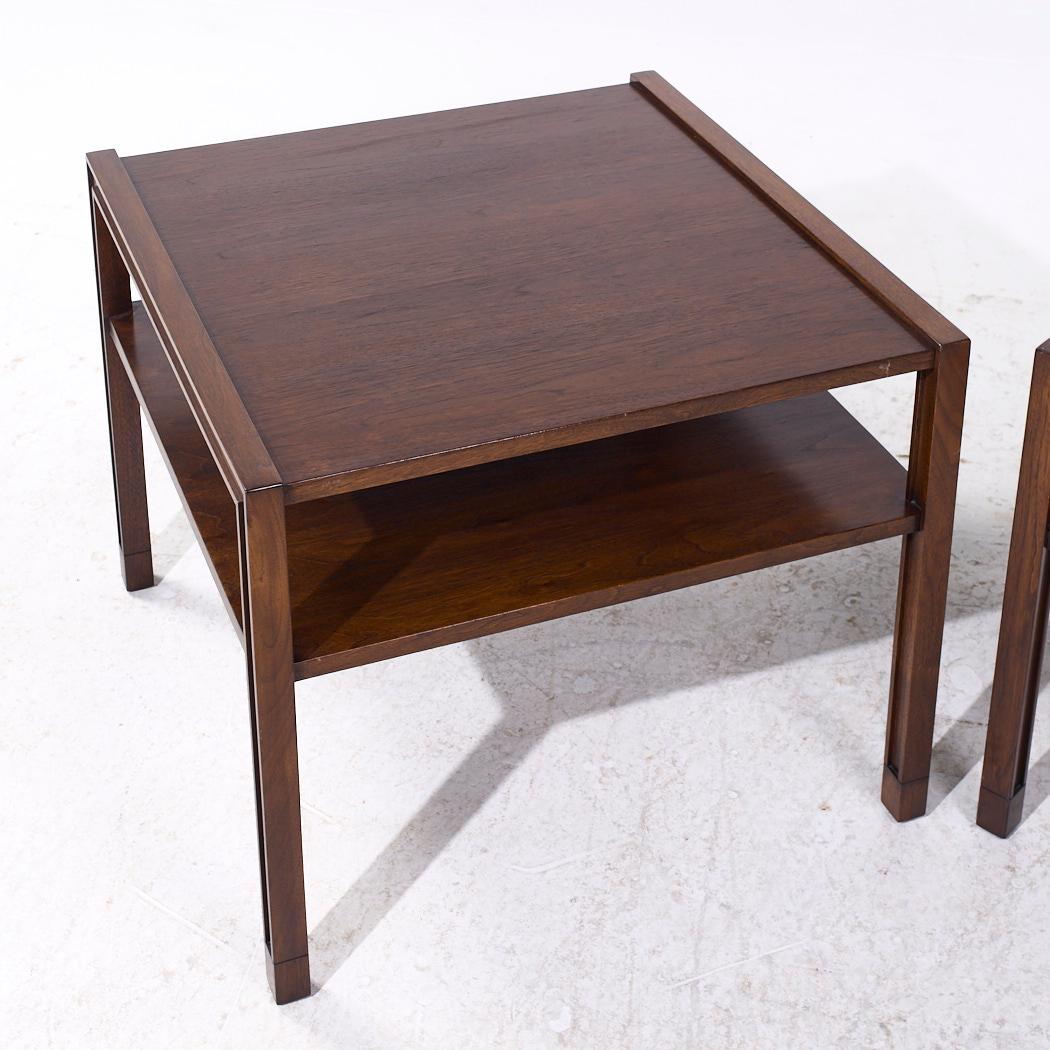 Edward Wormley pour Dunbar Tables d'appoint en acajou du milieu du siècle - Paire en vente 2