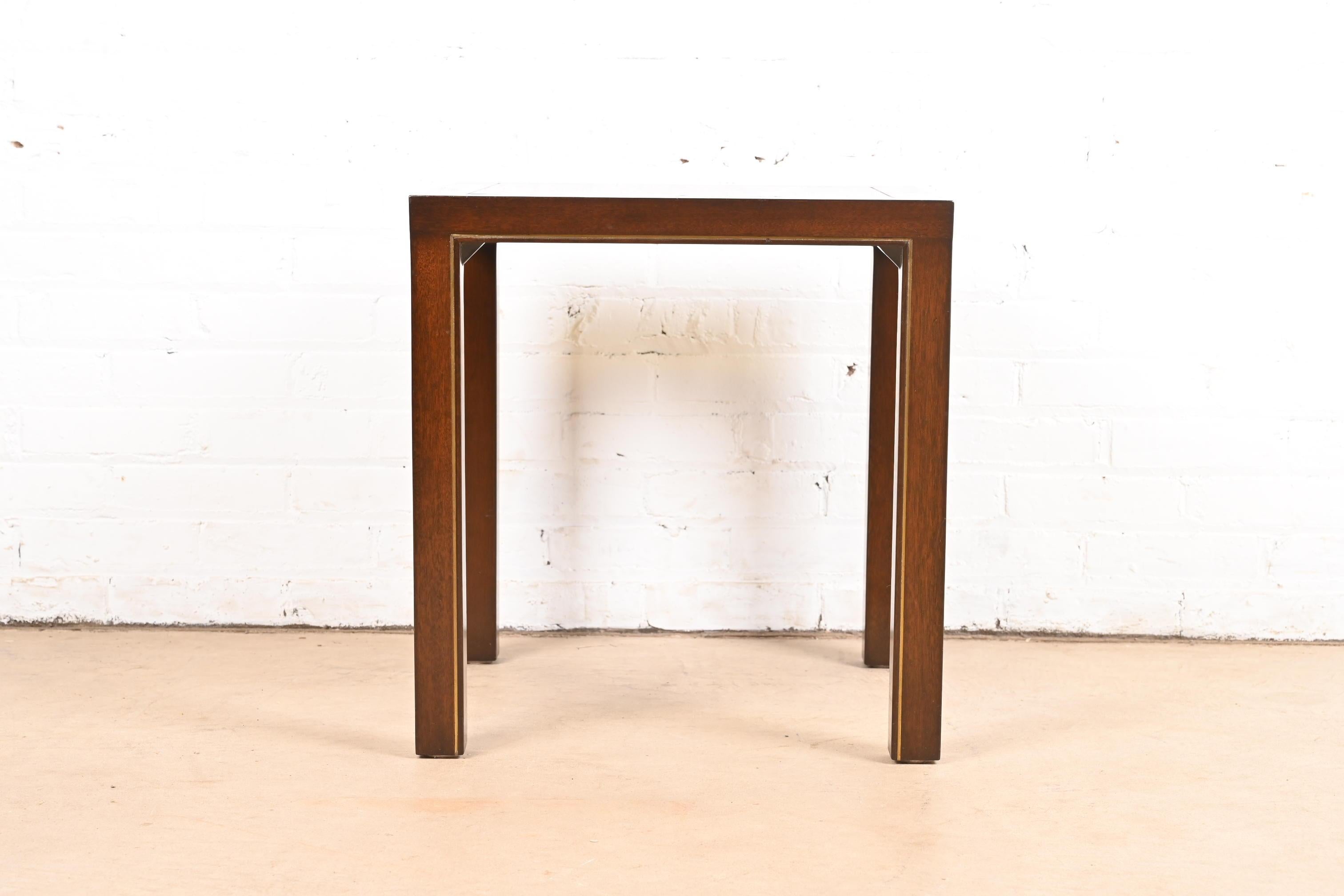 Table d'appoint en acajou et laiton Edward Wormley pour Dunbar Mid-Century Modernity en vente 4