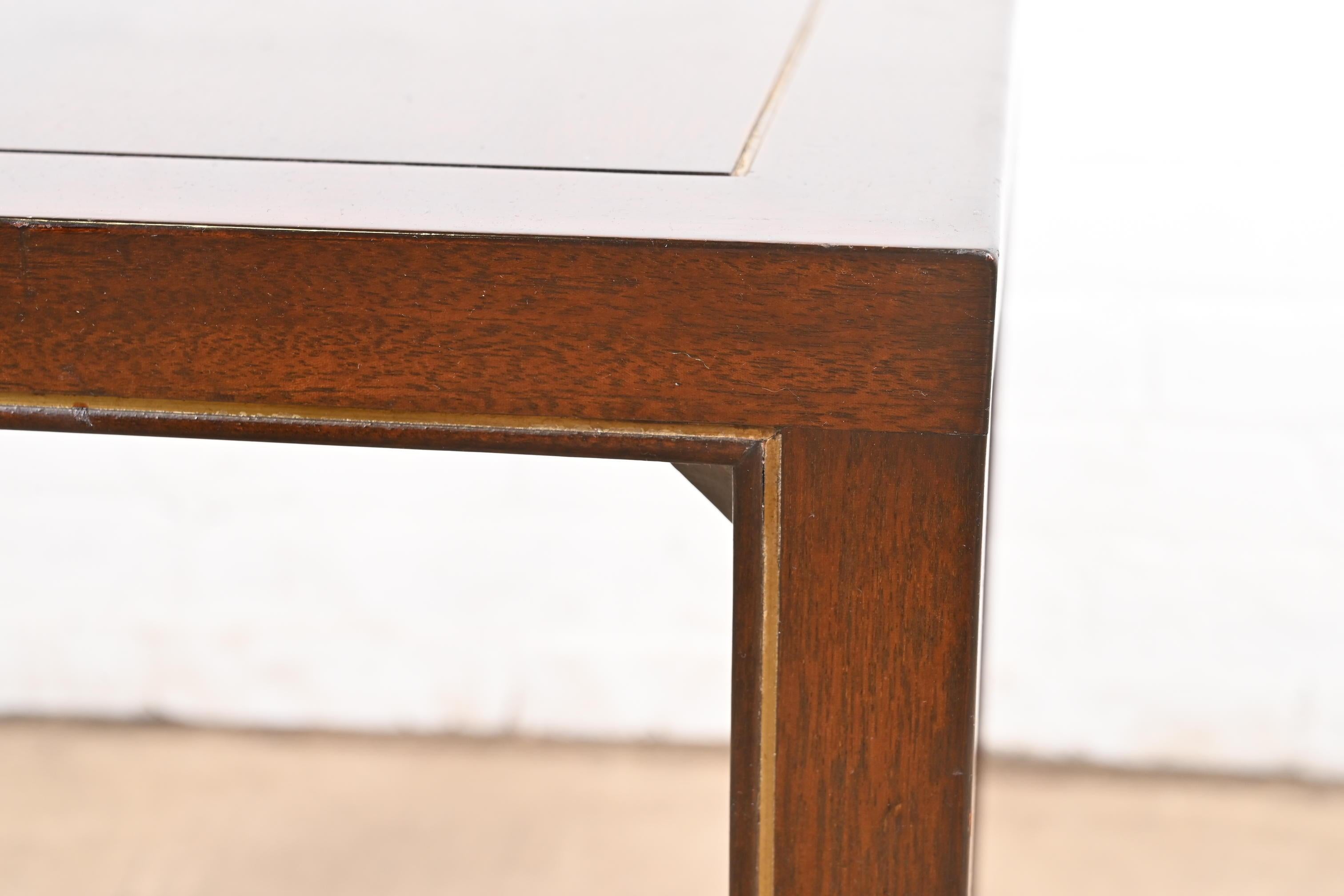 Table d'appoint en acajou et laiton Edward Wormley pour Dunbar Mid-Century Modernity en vente 3