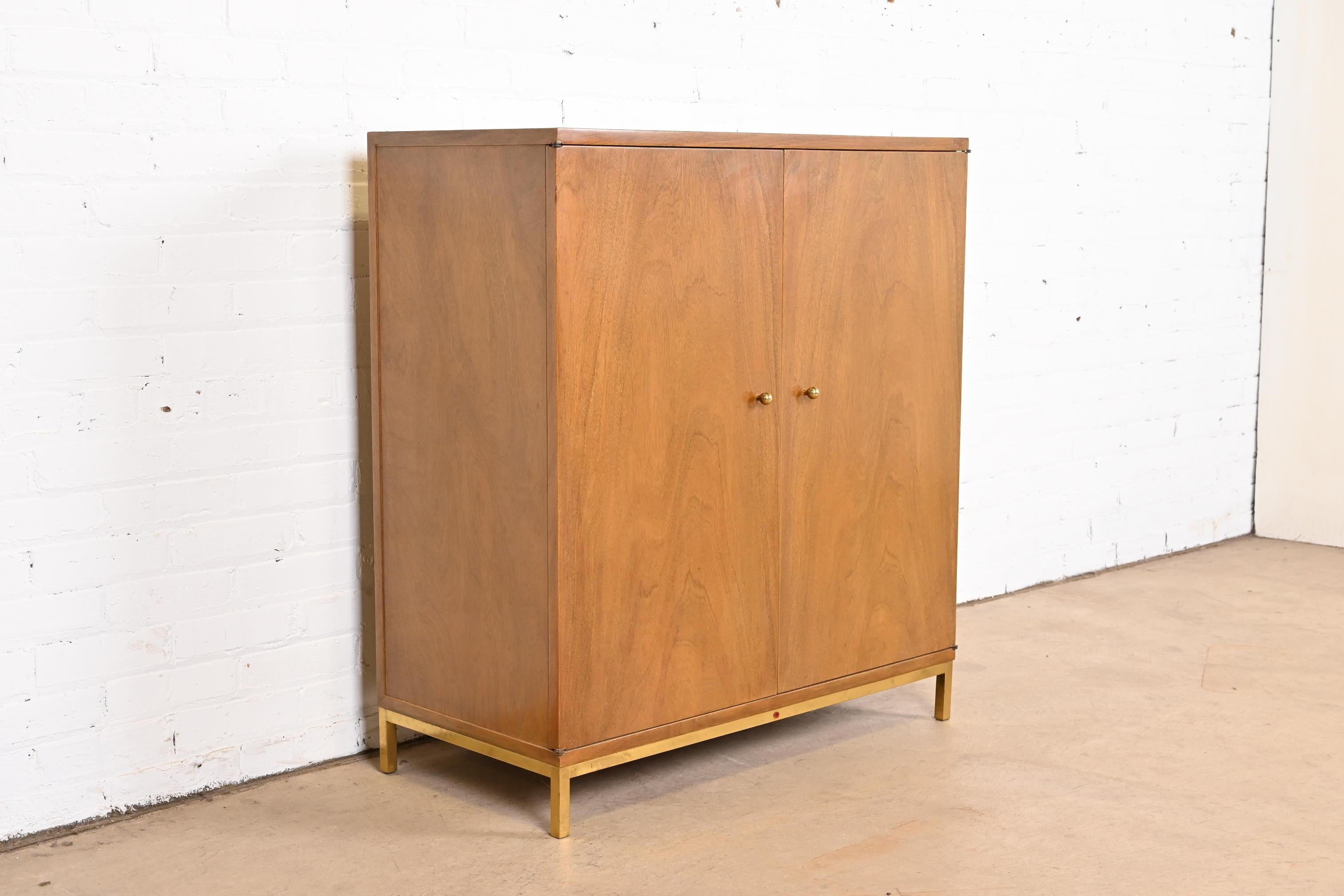 Edward Wormley for Dunbar Mid-Century Modern Mahogany Hi-Fi Stereo Cabinet In Good Condition In South Bend, IN