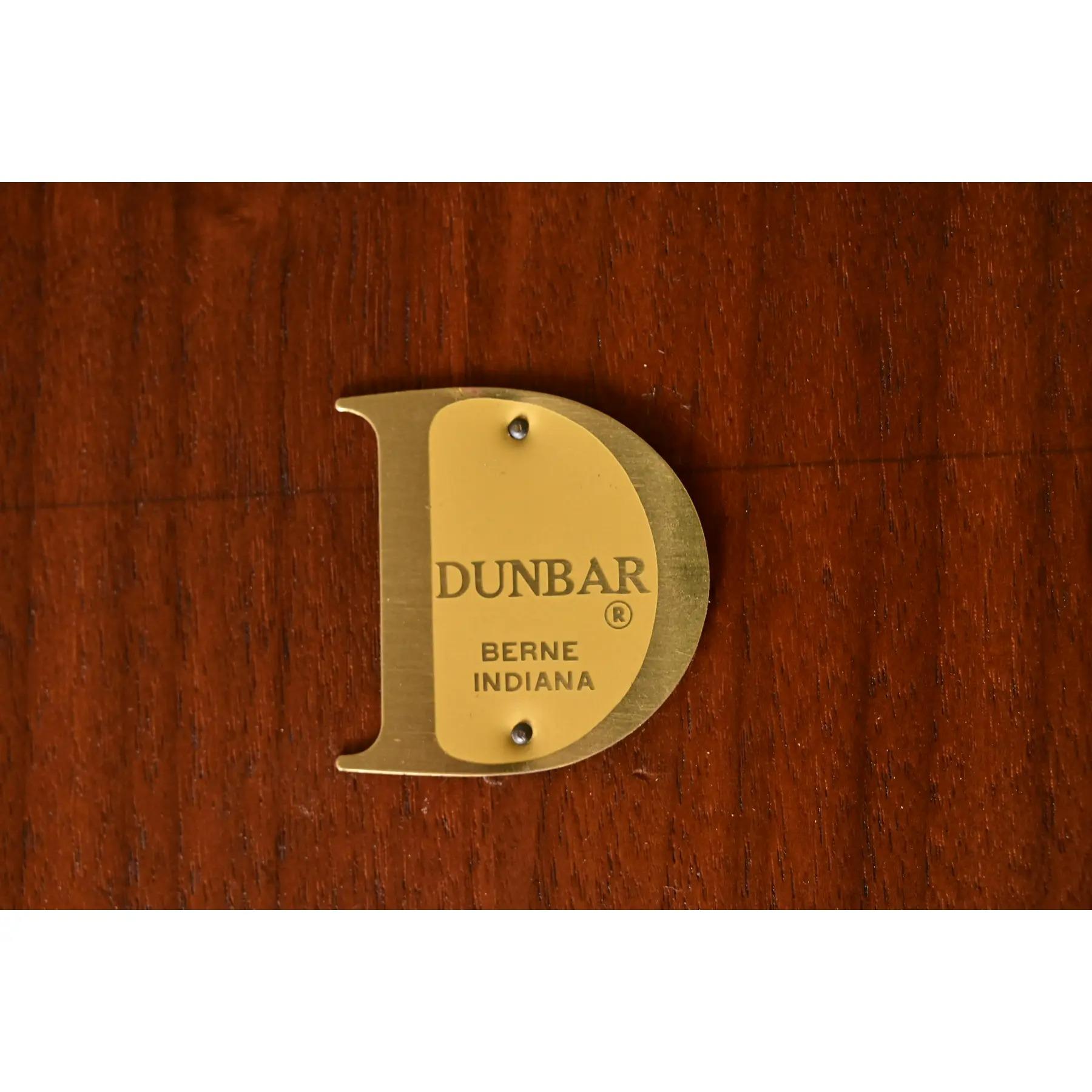 Edward Wormley for Dunbar Mid-Century Modern Walnut Dining Table, Refinished For Sale 9