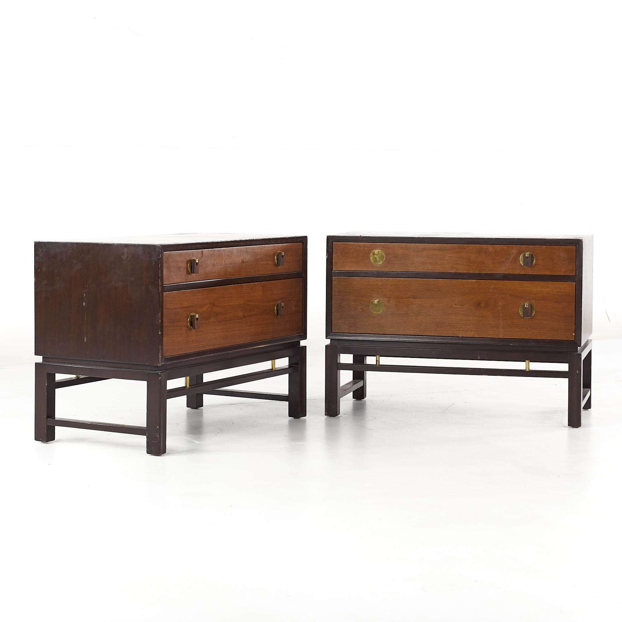 Edward Wormley for Dunbar mid century nightstands - pair

Each nightstand measures: 33 wide x 18 deep x 24 inches high

All pieces of furniture can be had in what we call restored vintage condition. That means the piece is restored upon purchase