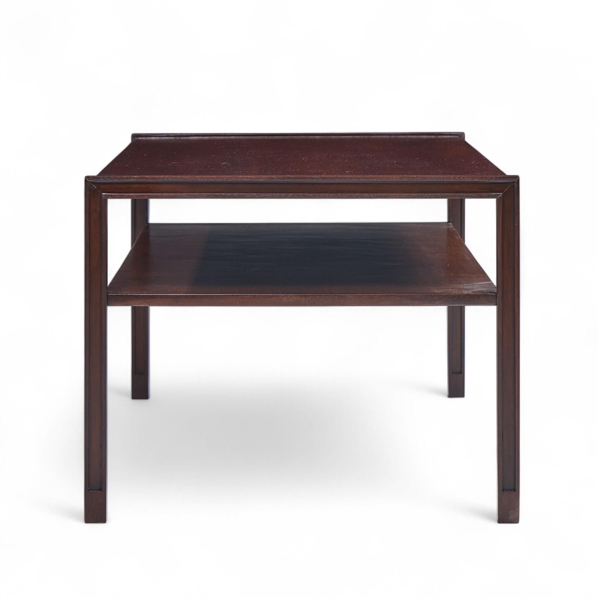 Américain Table basse à deux niveaux du milieu du siècle dernier d'Edward Wormley pour Dunbar en vente