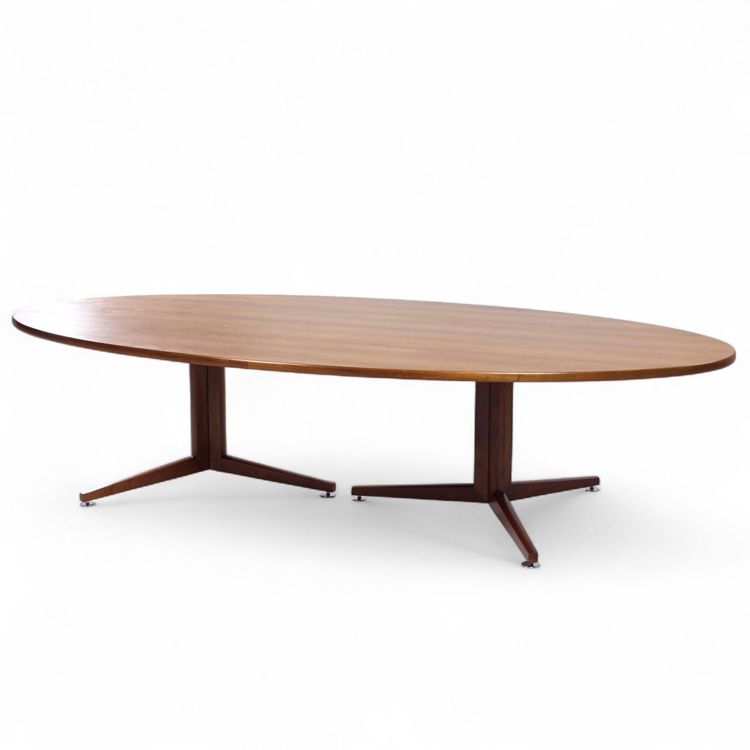 Mid-Century Modern Edward Wormley for Dunbar Mid Century Walnut Elliptical Conference/Dining Table For Sale