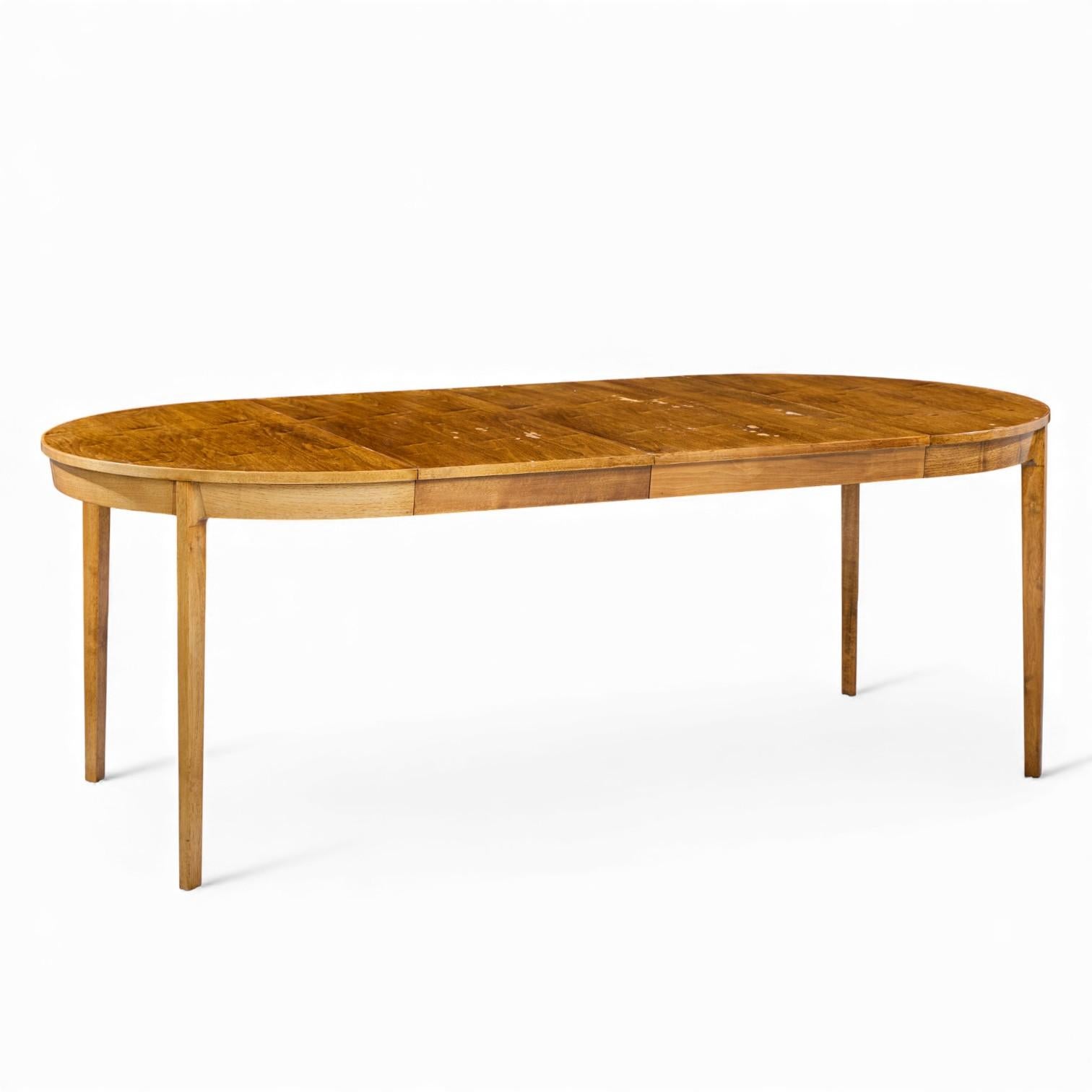 Edward Wormley for Dunbar Mid Century Table de salle à manger à rallonge en noyer - 4 abattants en vente 3