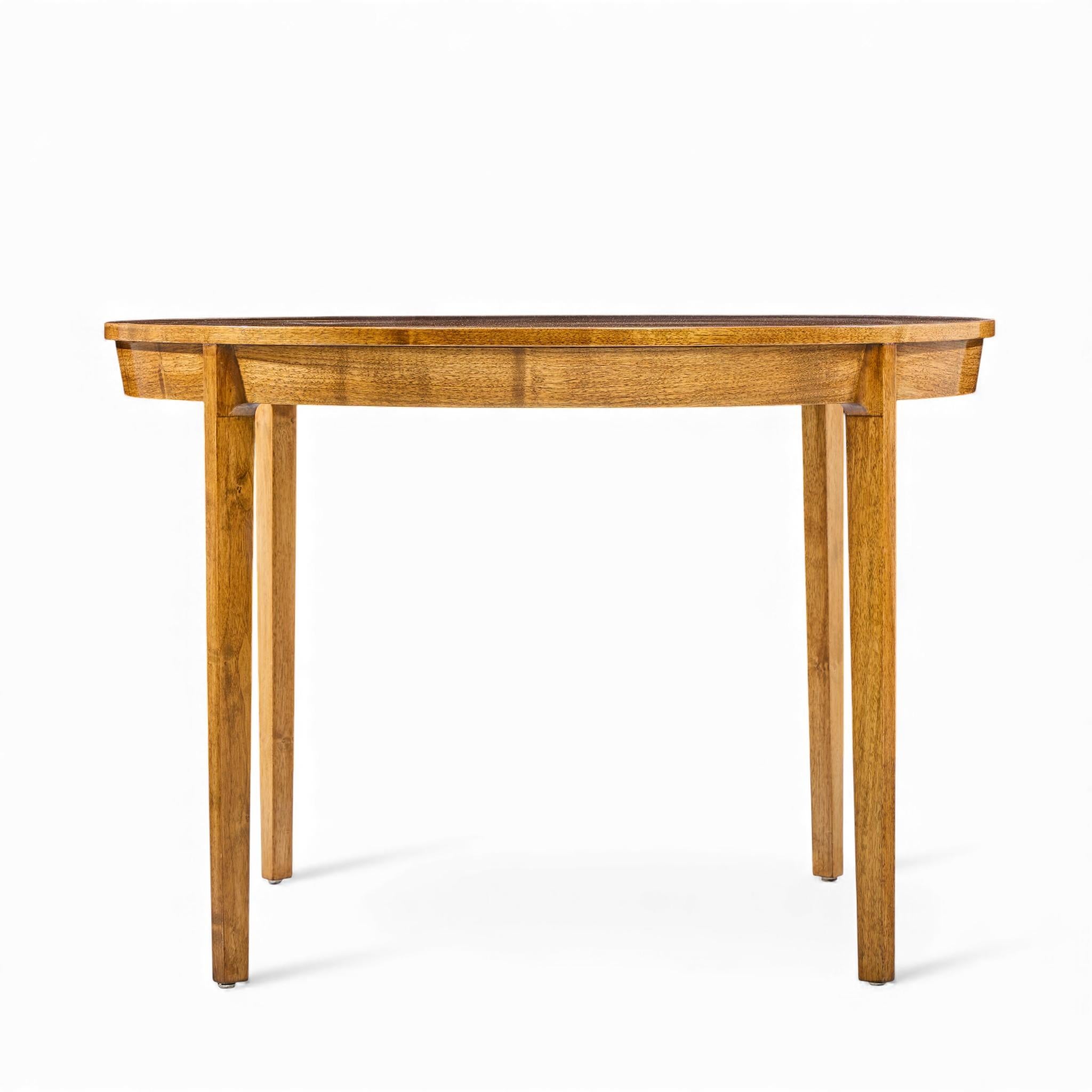 Américain Edward Wormley for Dunbar Mid Century Table de salle à manger à rallonge en noyer - 4 abattants en vente