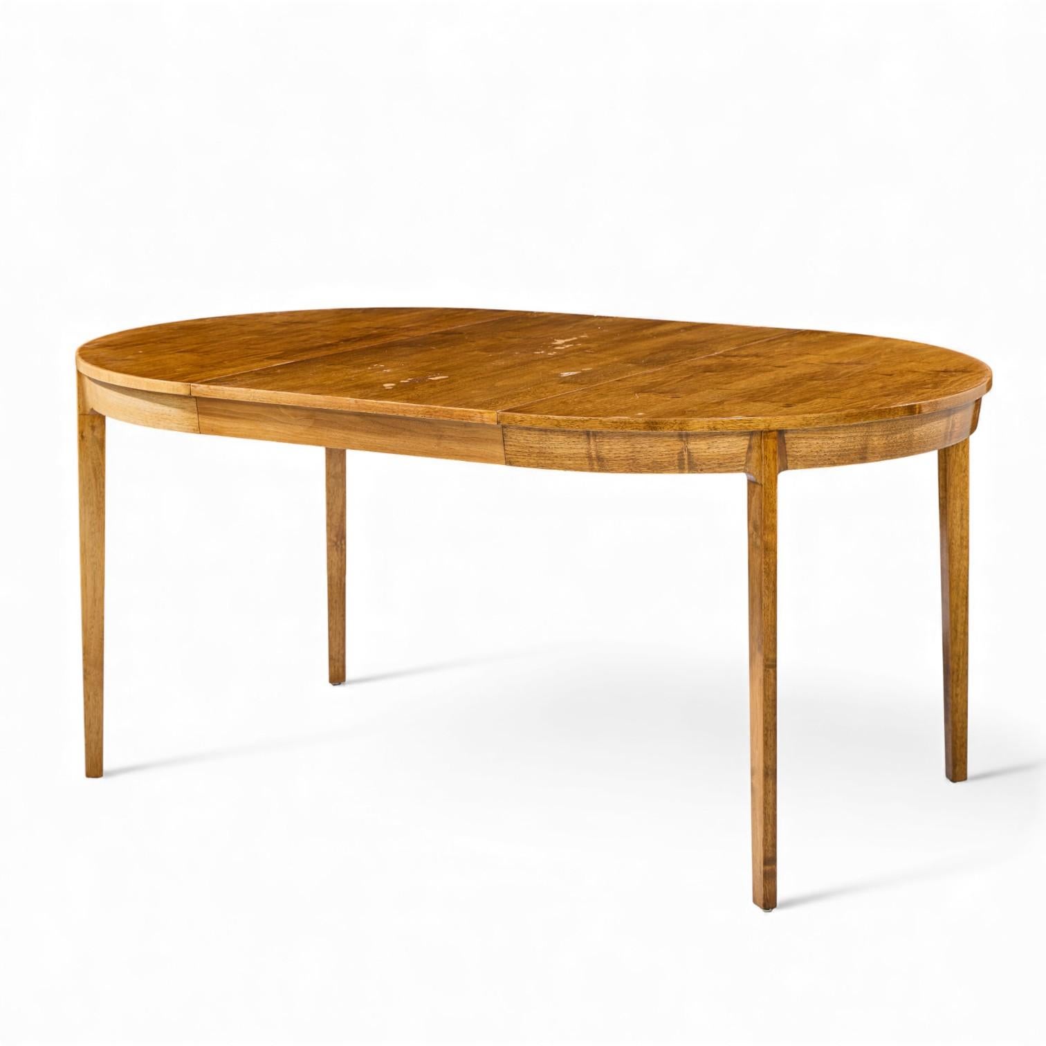 Edward Wormley for Dunbar Mid Century Table de salle à manger à rallonge en noyer - 4 abattants en vente 2