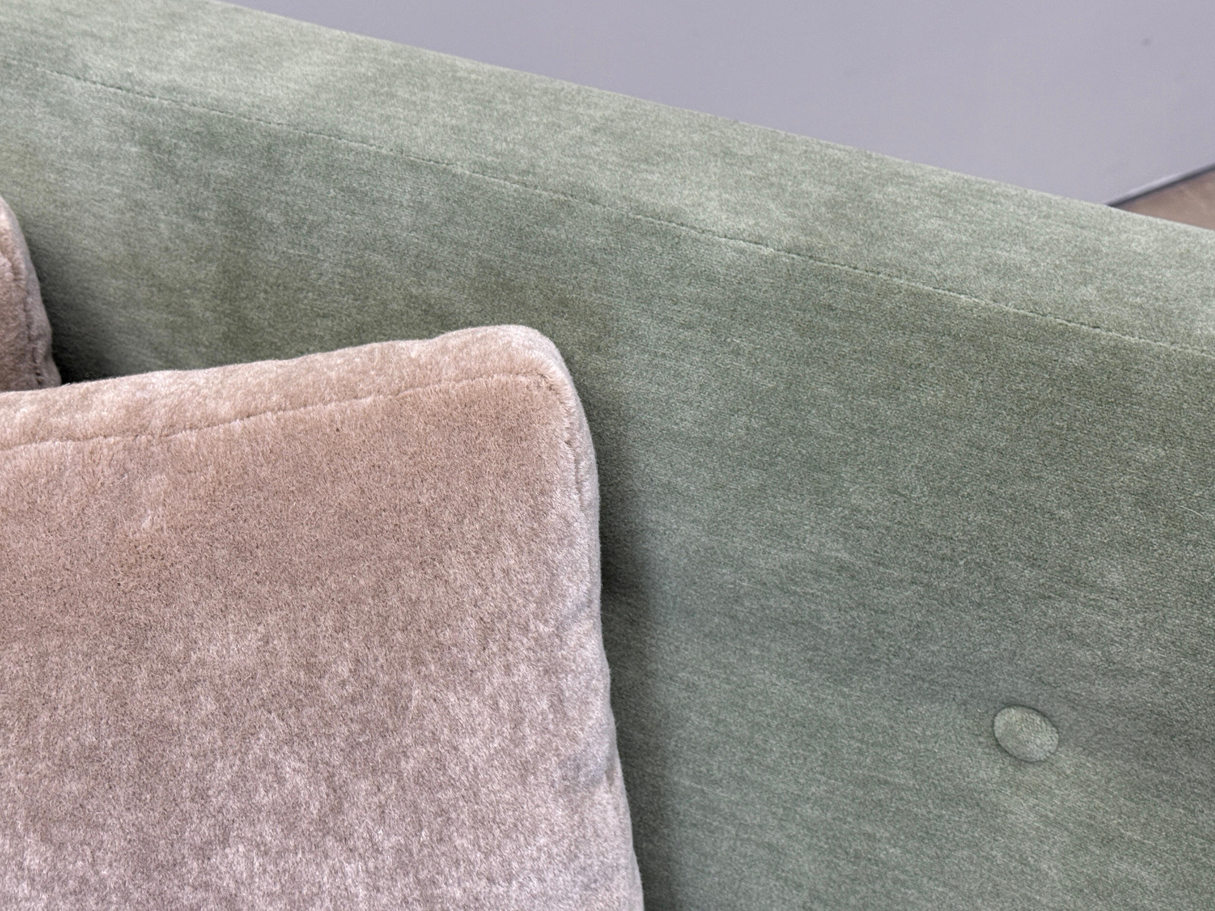 Edward Wormley for Dunbar model 4623 Sofa en vente 12