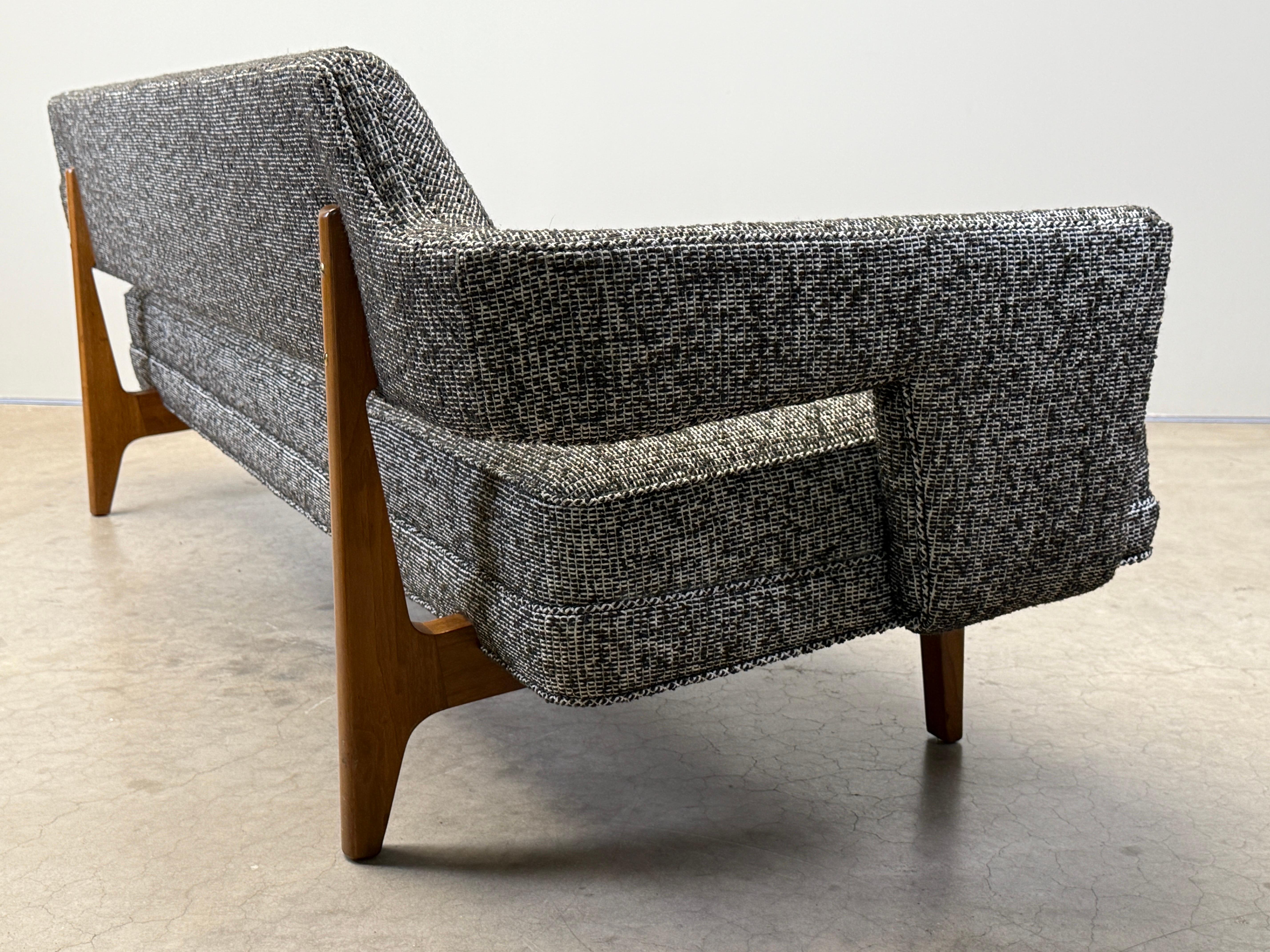 Edward Wormley for Dunbar Model 486 Bracket Back Sofa For Sale 11