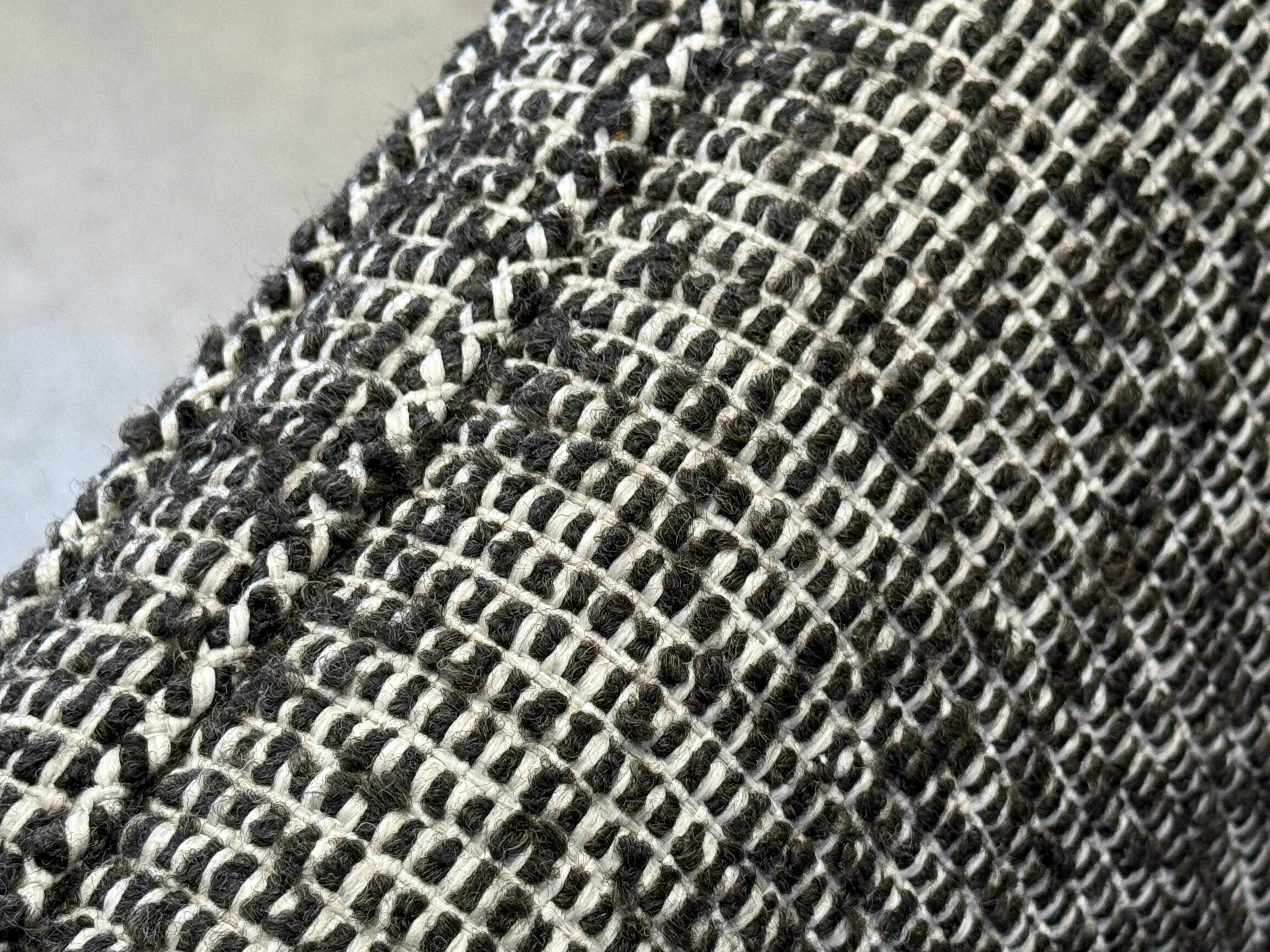 Edward Wormley for Dunbar Model 486 Bracket Back Sofa For Sale 14