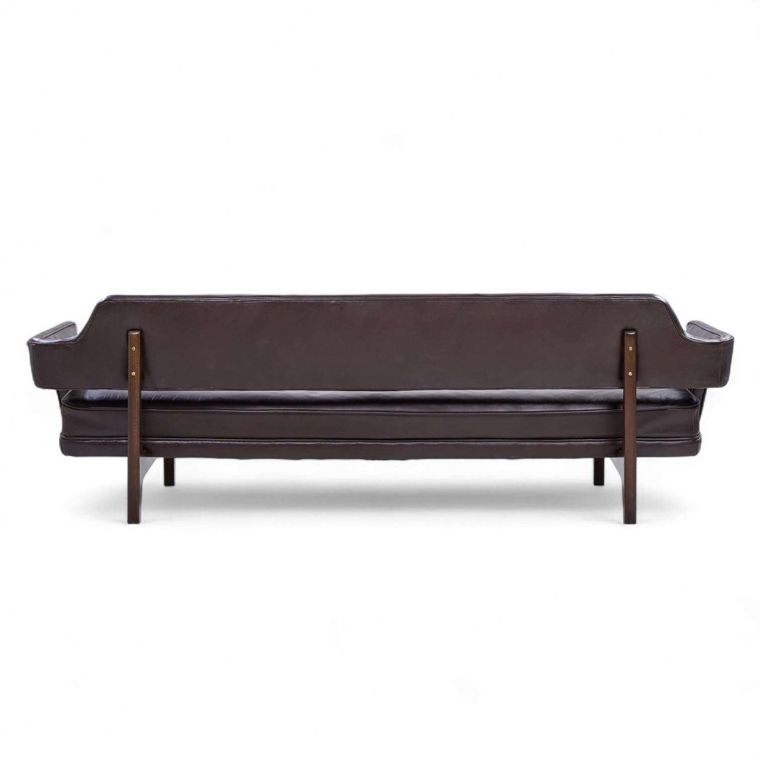 20th Century Edward Wormley for Dunbar Model 486 Mid Century Bracket Back Sofa For Sale