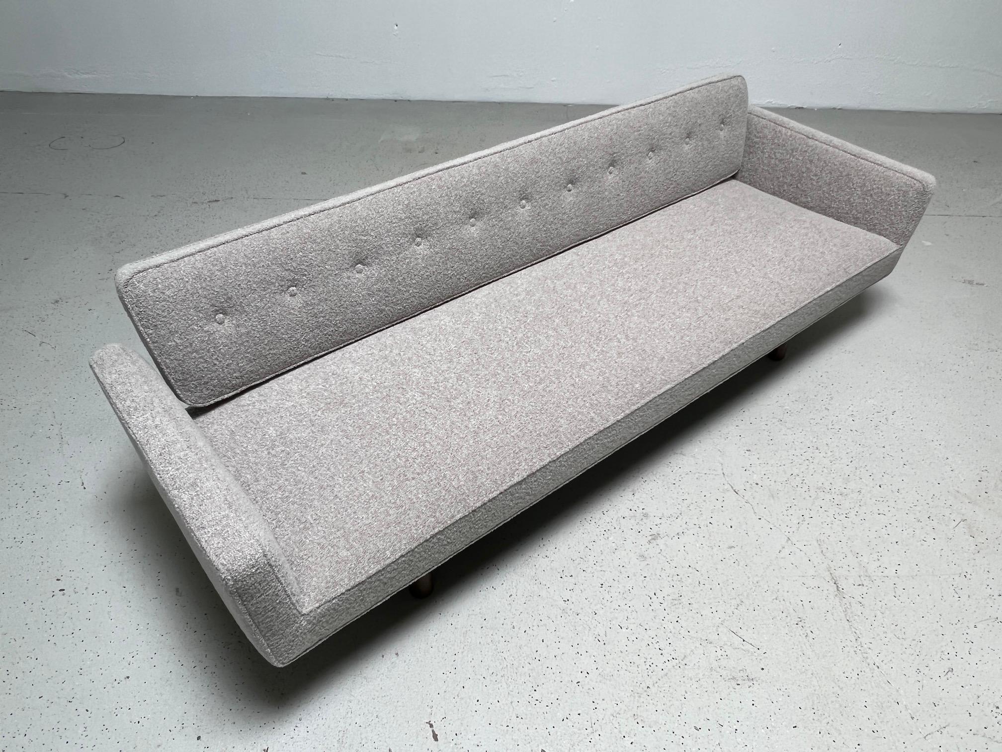 Edward Wormley for Dunbar model 5316 Sofa For Sale 5