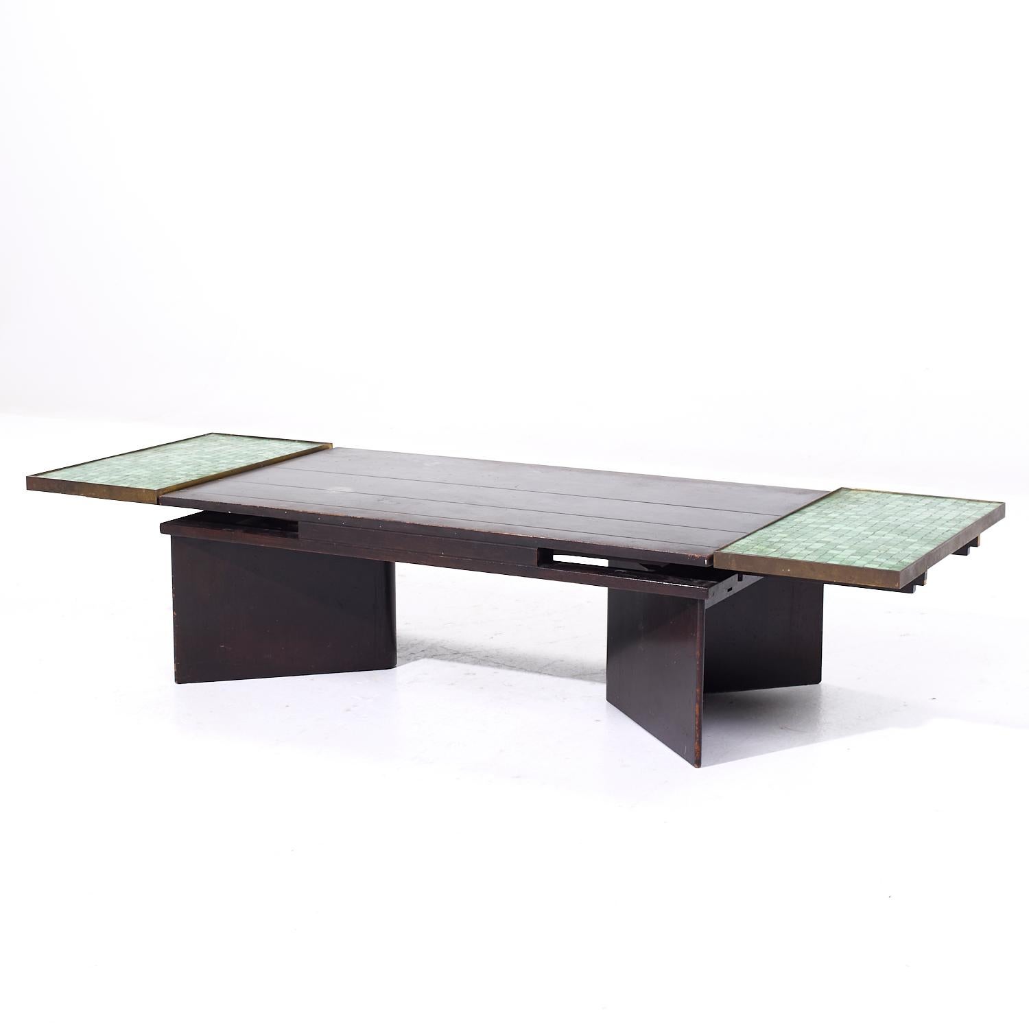 Mid-Century moderno Edward Wormley for Dunbar #5427 Mahogany, Brass & Murano Glass Tile Coffee Table in vendita