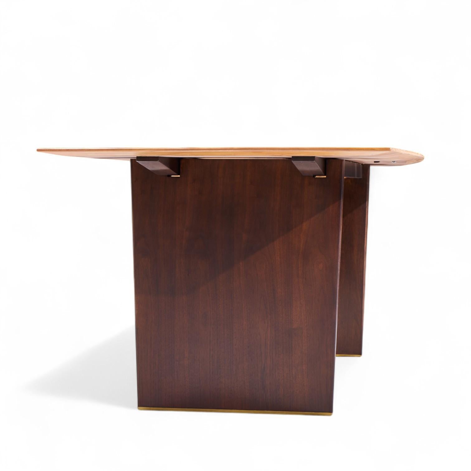American Edward Wormley for Dunbar Model 5460 MCM TAWI Wood Dining Table with 3 Leaves For Sale