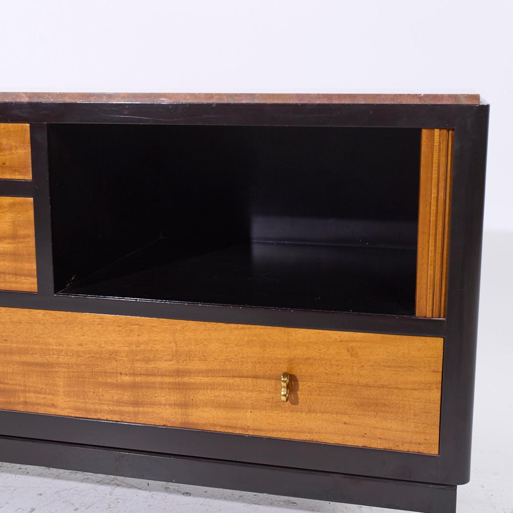 Edward Wormley pour Dunbar Modèle 5466 Crédence de porte à tambour du milieu du siècle dernier en vente 2