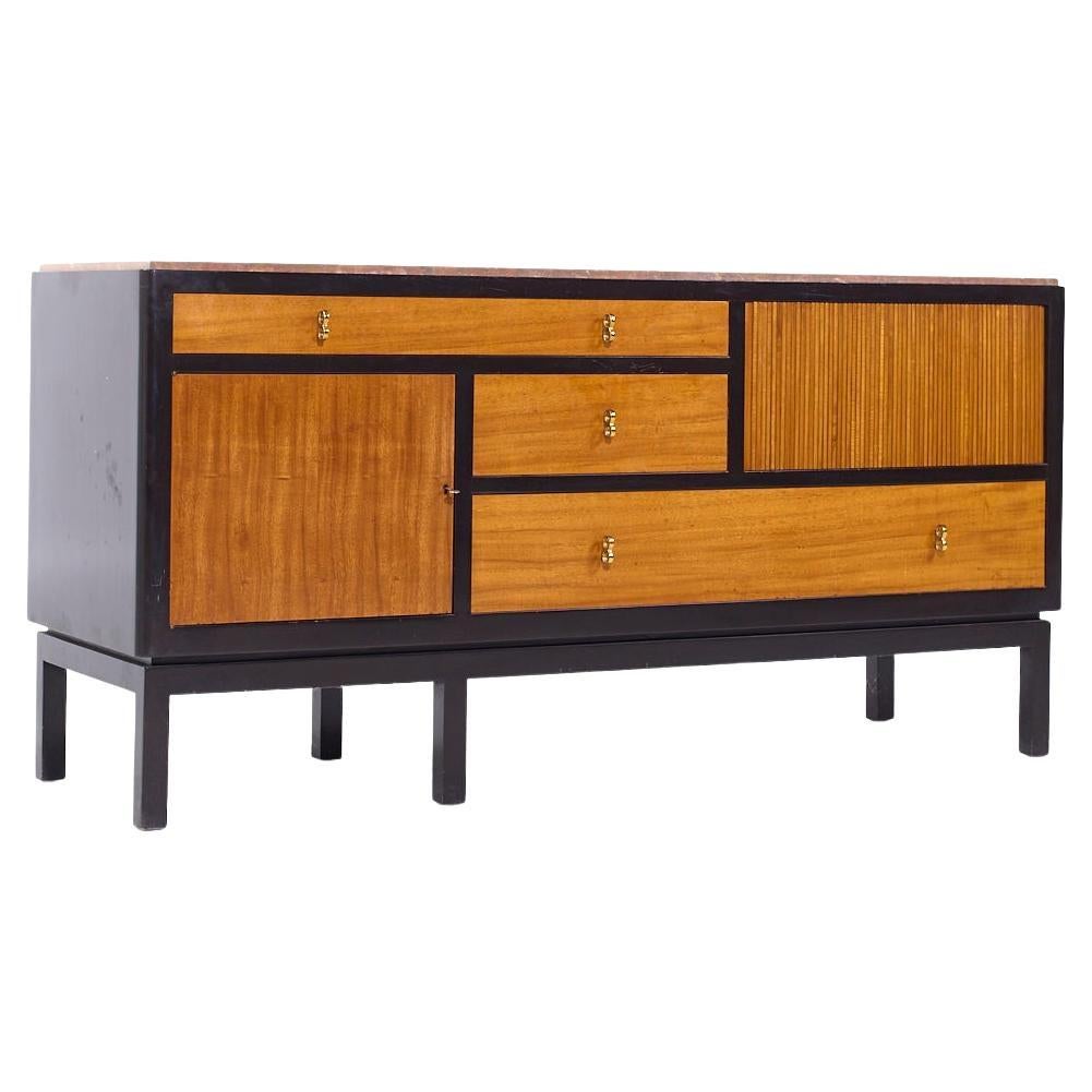 Edward Wormley für Dunbar Modell 5466 Tambour-Tür-Anrichte mit Tür, Mid-Century