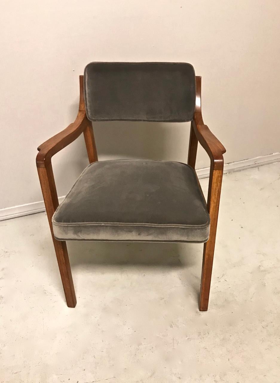 Mid-Century Modern Pair Edward Wormley for Dunbar Model 830 Lounge Chairs, 